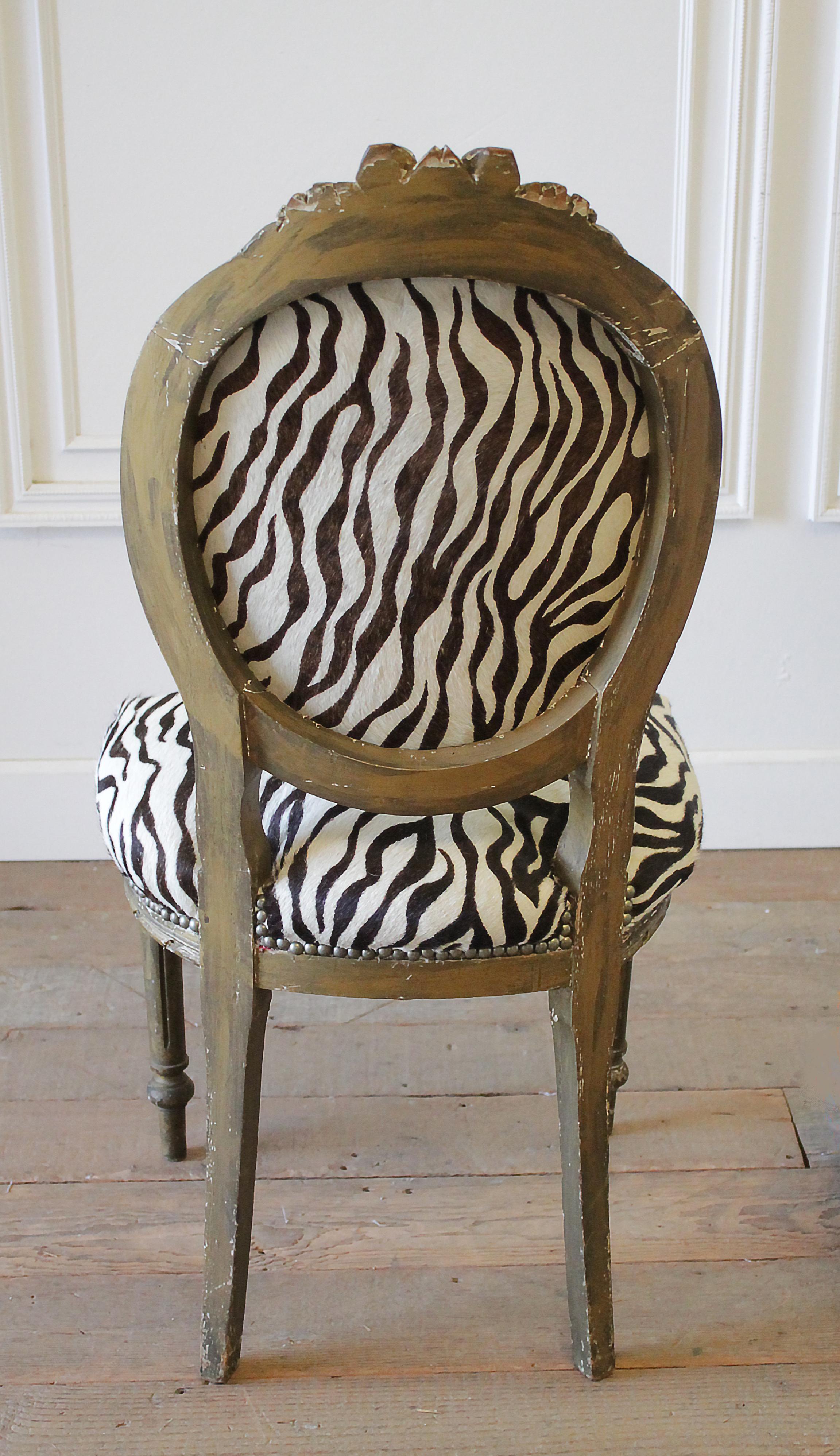 20th Century Carved Giltwood Zebra Upholstered Louis XVI Style Chairs 15