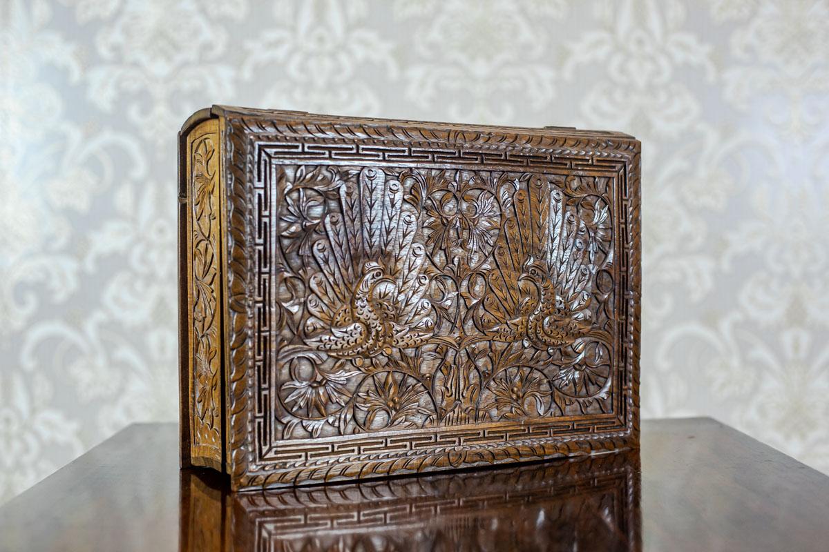 20th Century Carved Indonesian Coffret For Sale 1