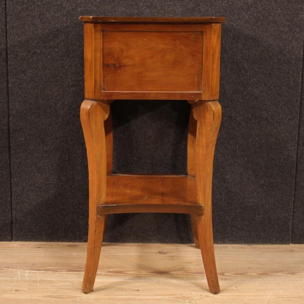20th Century Carved Wood Italian Side Table, 1920 For Sale 6