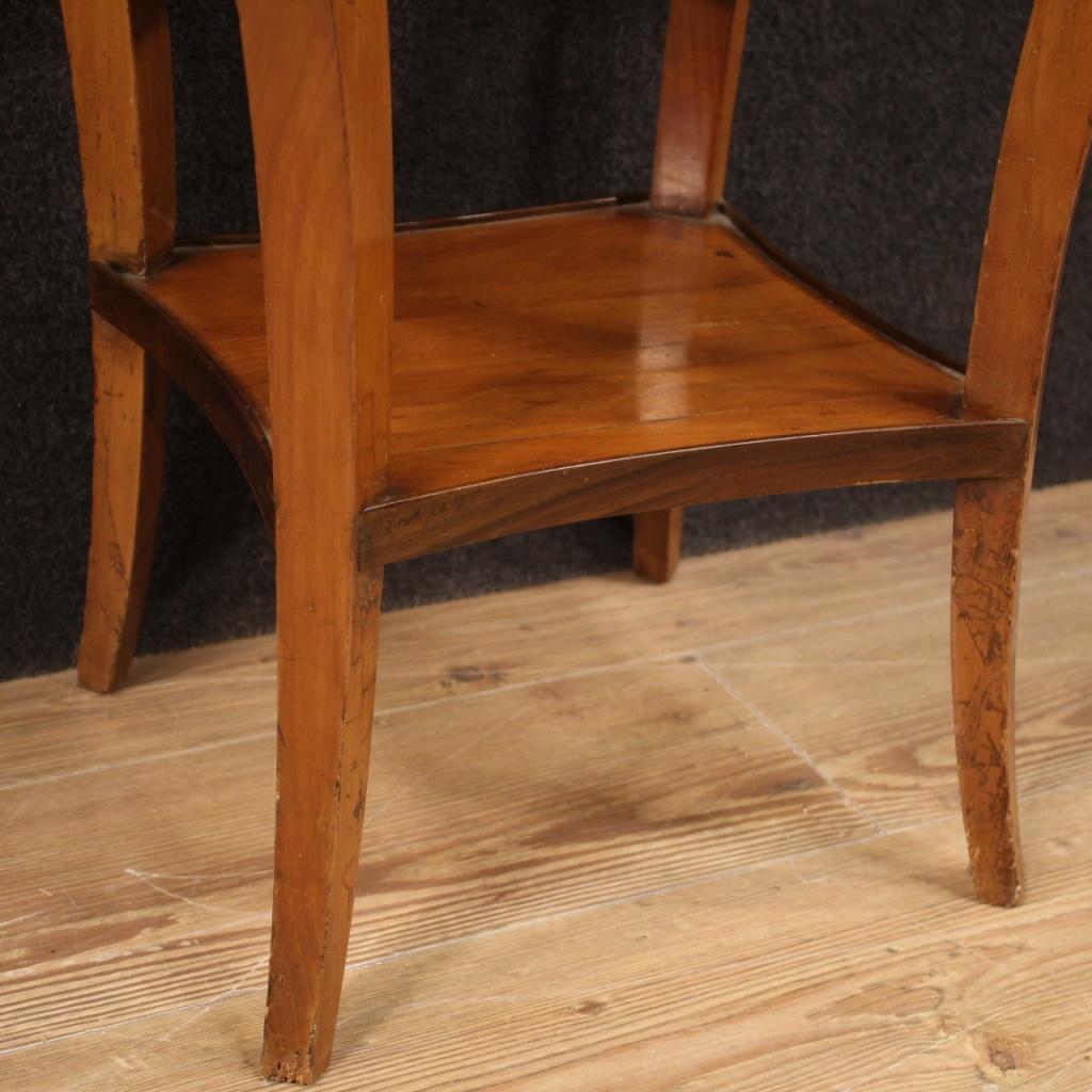 20th Century Carved Wood Italian Side Table, 1920 For Sale 4