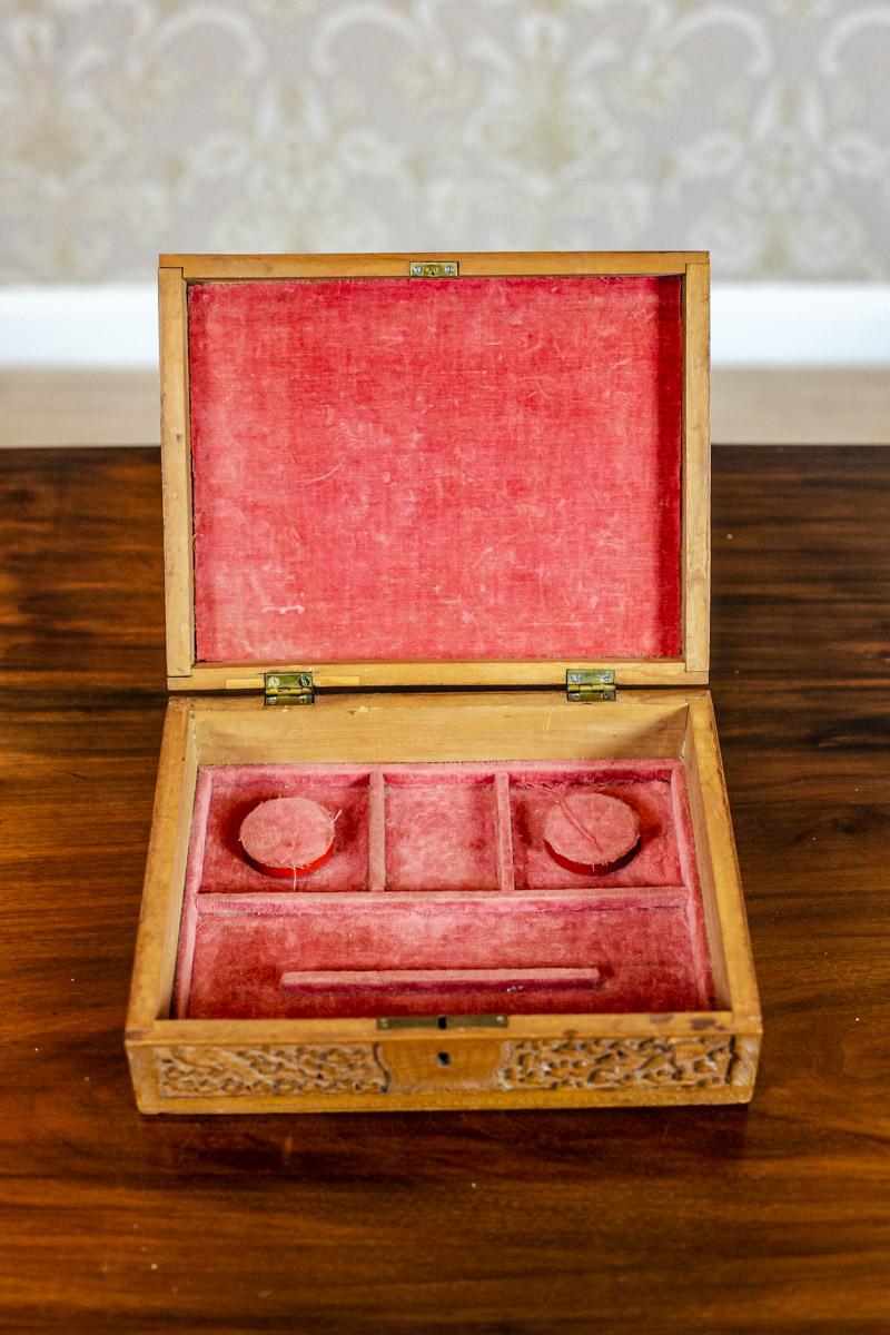 20th Century Carved Wooden Coffret 4