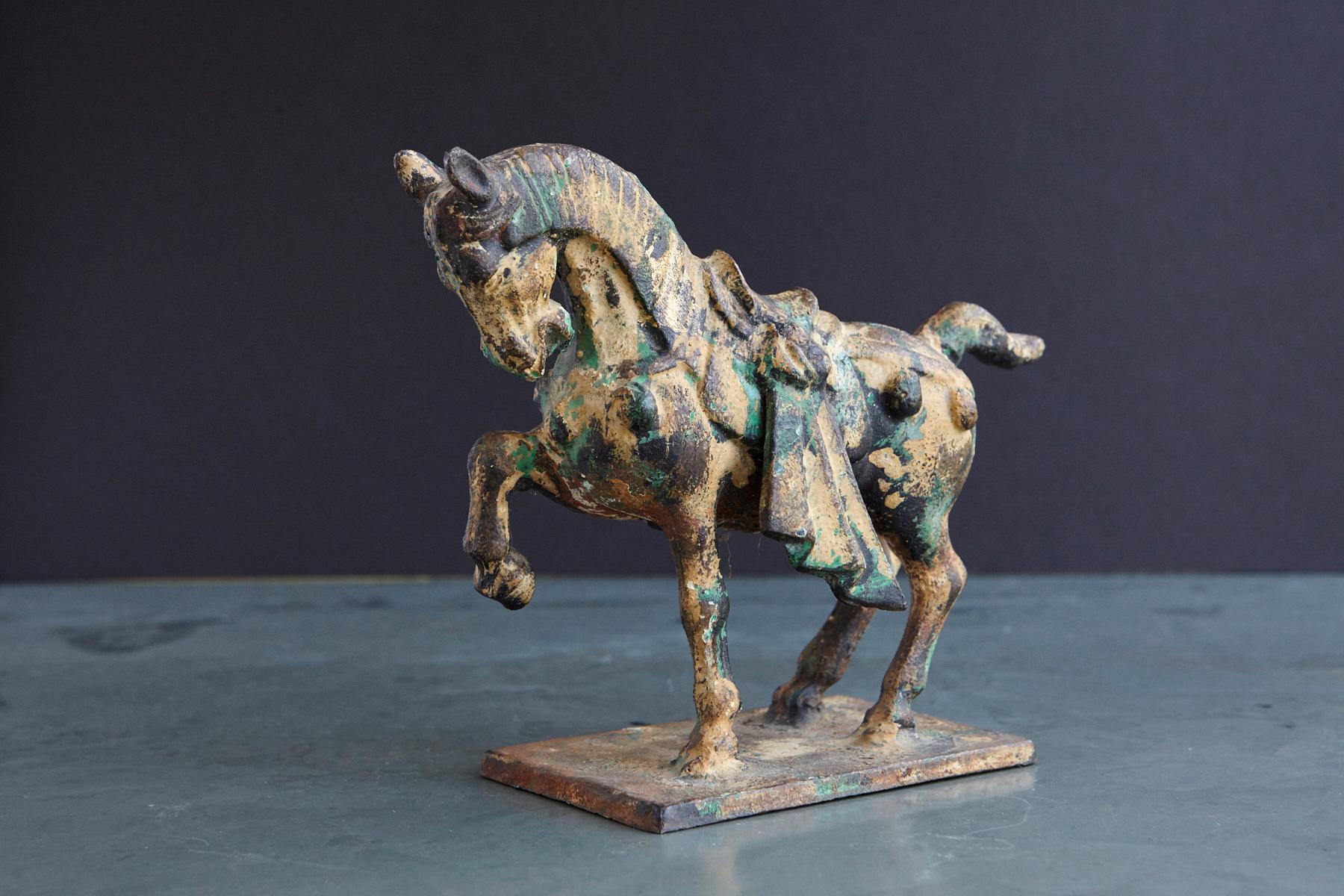 20th Century Cast Iron Circus or Parade Horse In Good Condition In Pau, FR