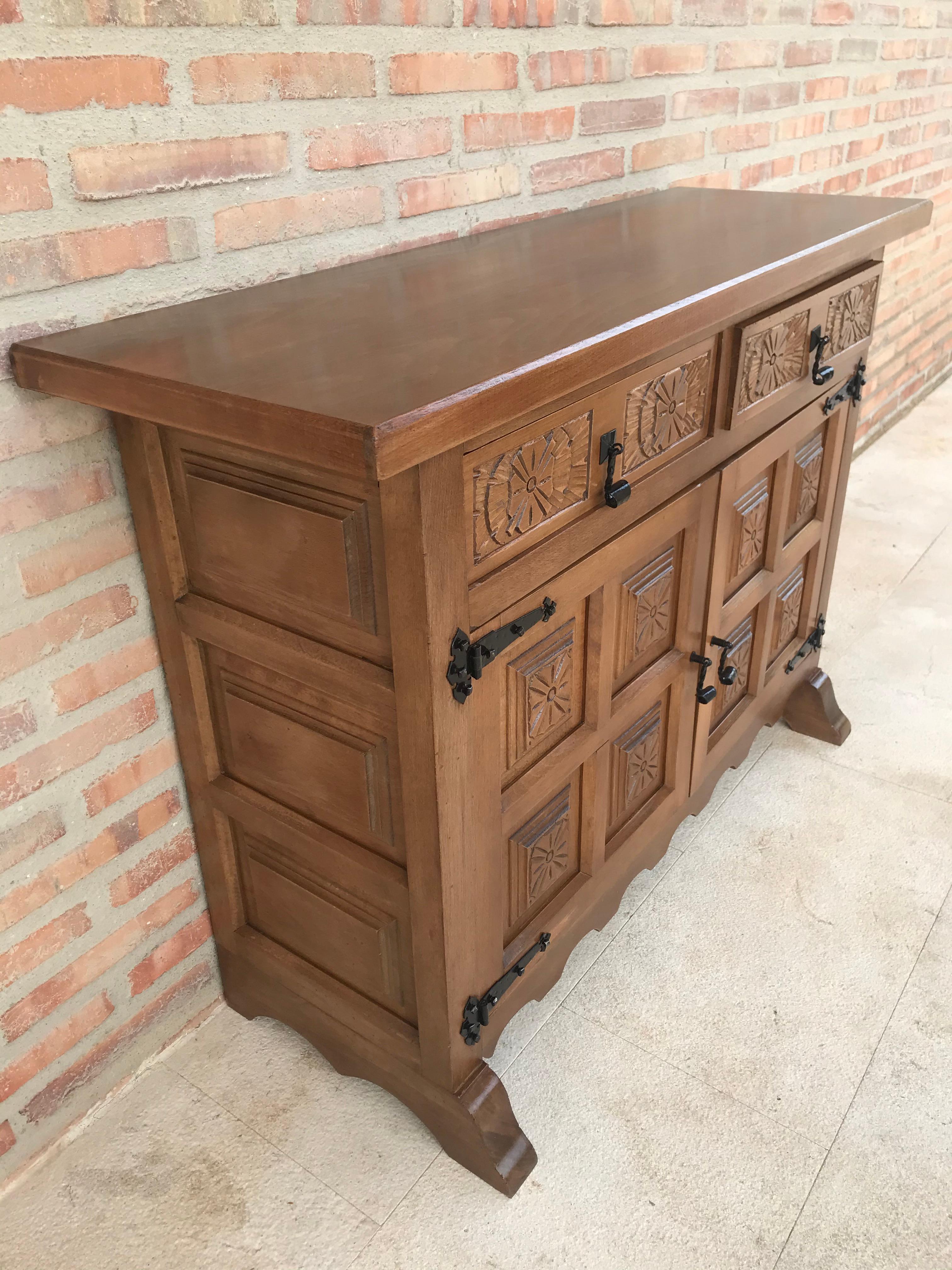 Spanish 20th Century Catalan Baroque Carved Walnut Tuscan Two Drawers Credenza or Buffet