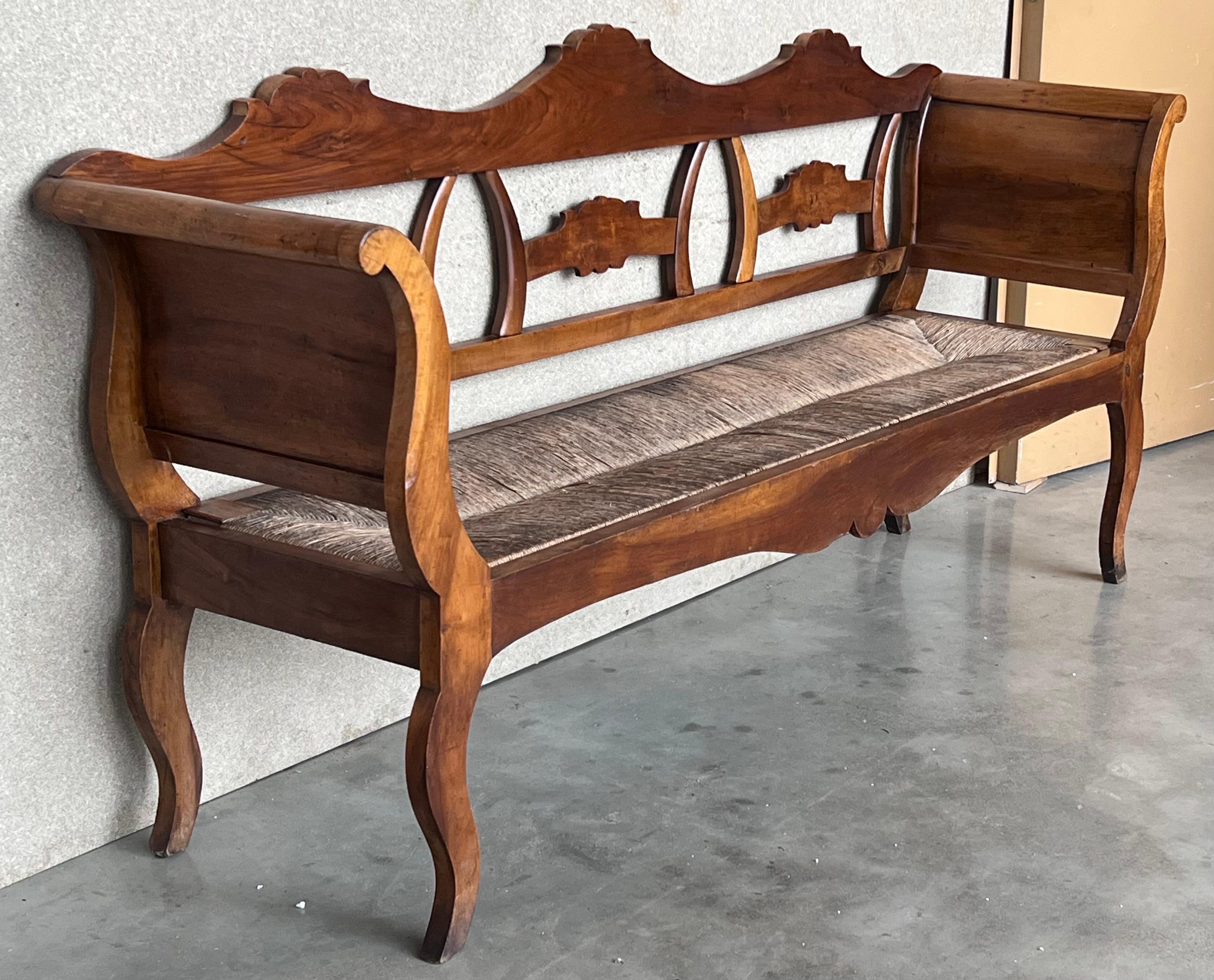 20th Century Catalan Bench in Walnut with Caned Seat For Sale 1