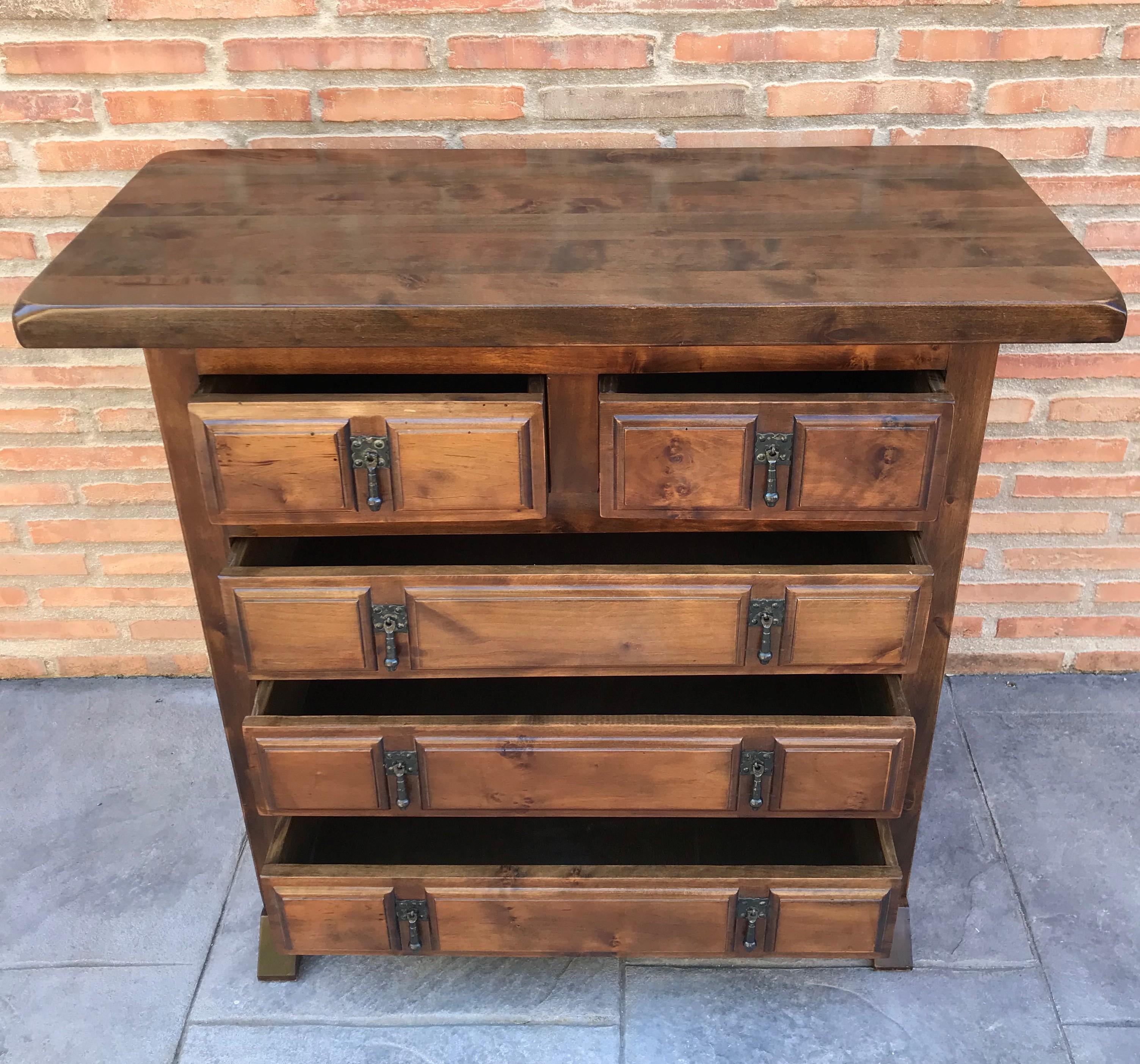 20th Century Catalan Spanish Carved Walnut Chest of Drawers, Highboy or Console In Good Condition In Miami, FL