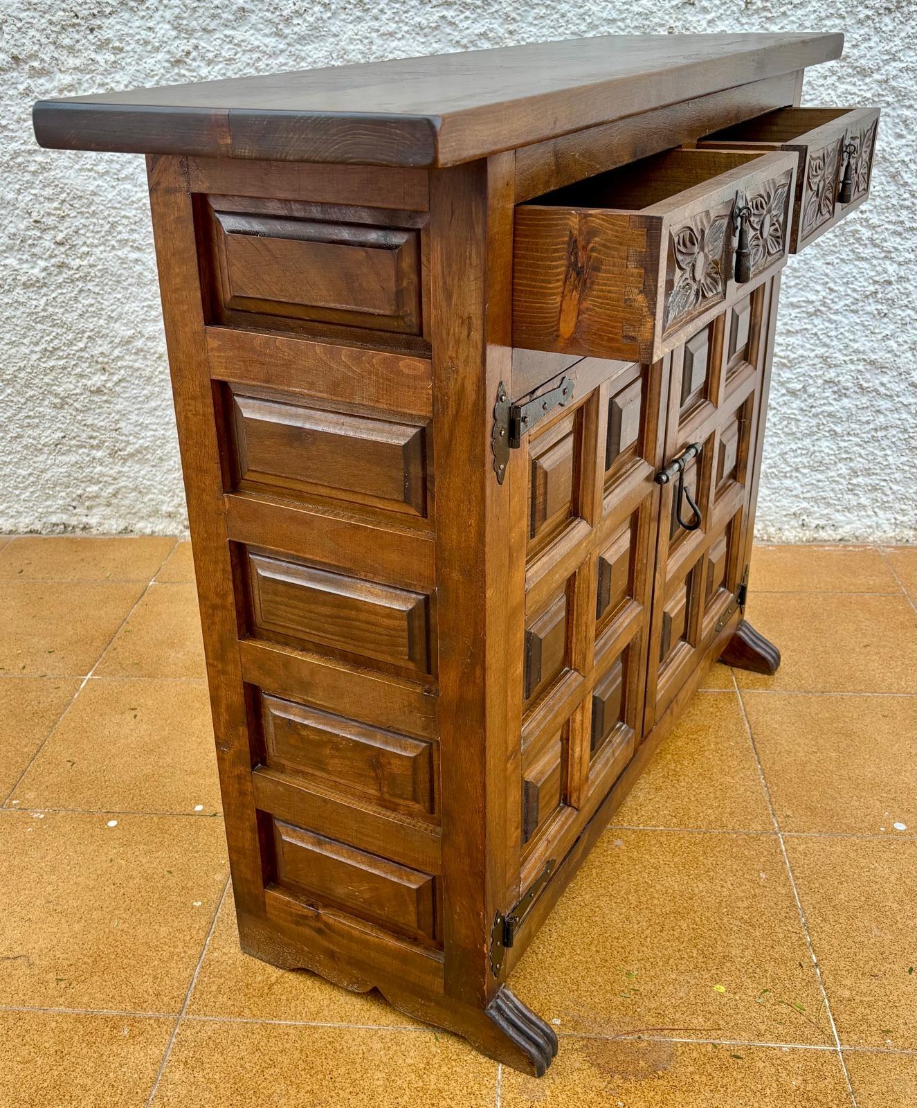 20th Century Catalán Spanish Dresser Carved in Walnut with Two Carved Drawers, 1 For Sale 2