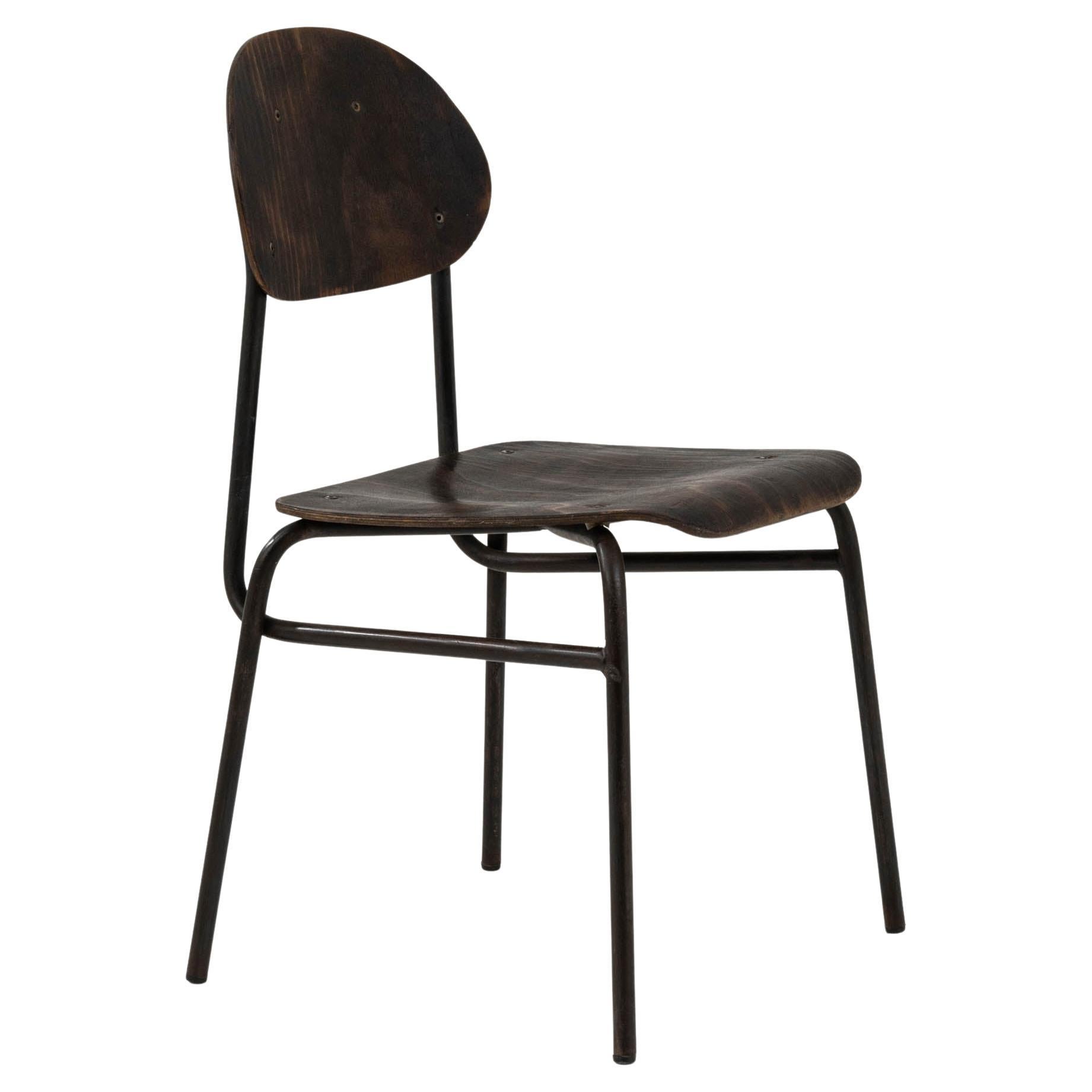 Mitteleuropäischer Stuhl aus Metall und Holz des 20. Jahrhunderts