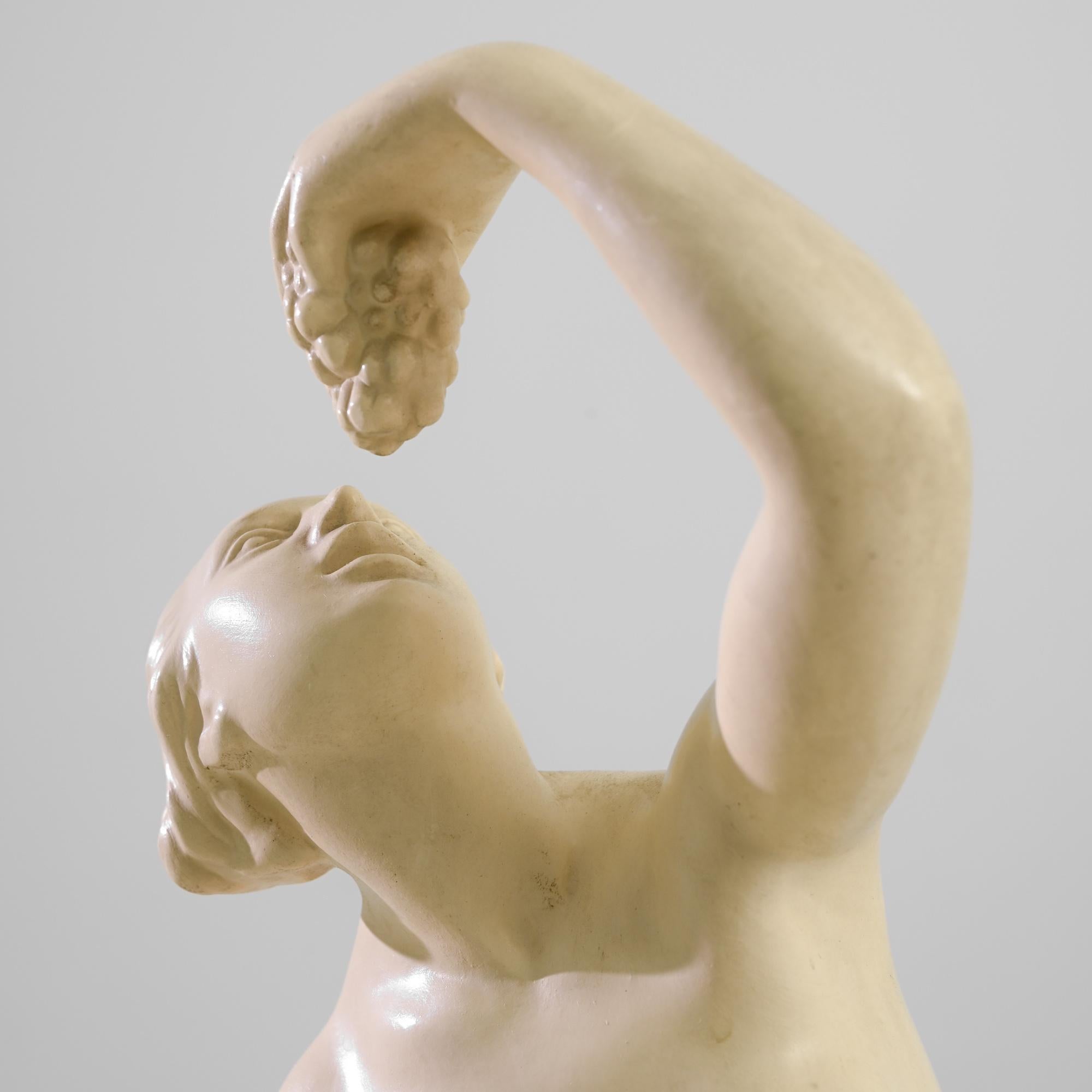 20th Century Central European Plaster Woman Sculpture For Sale 1