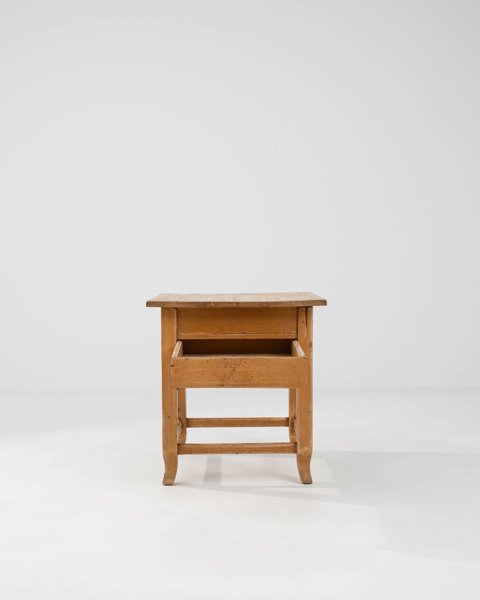 20th Century Central European Wooden Side Table For Sale 1