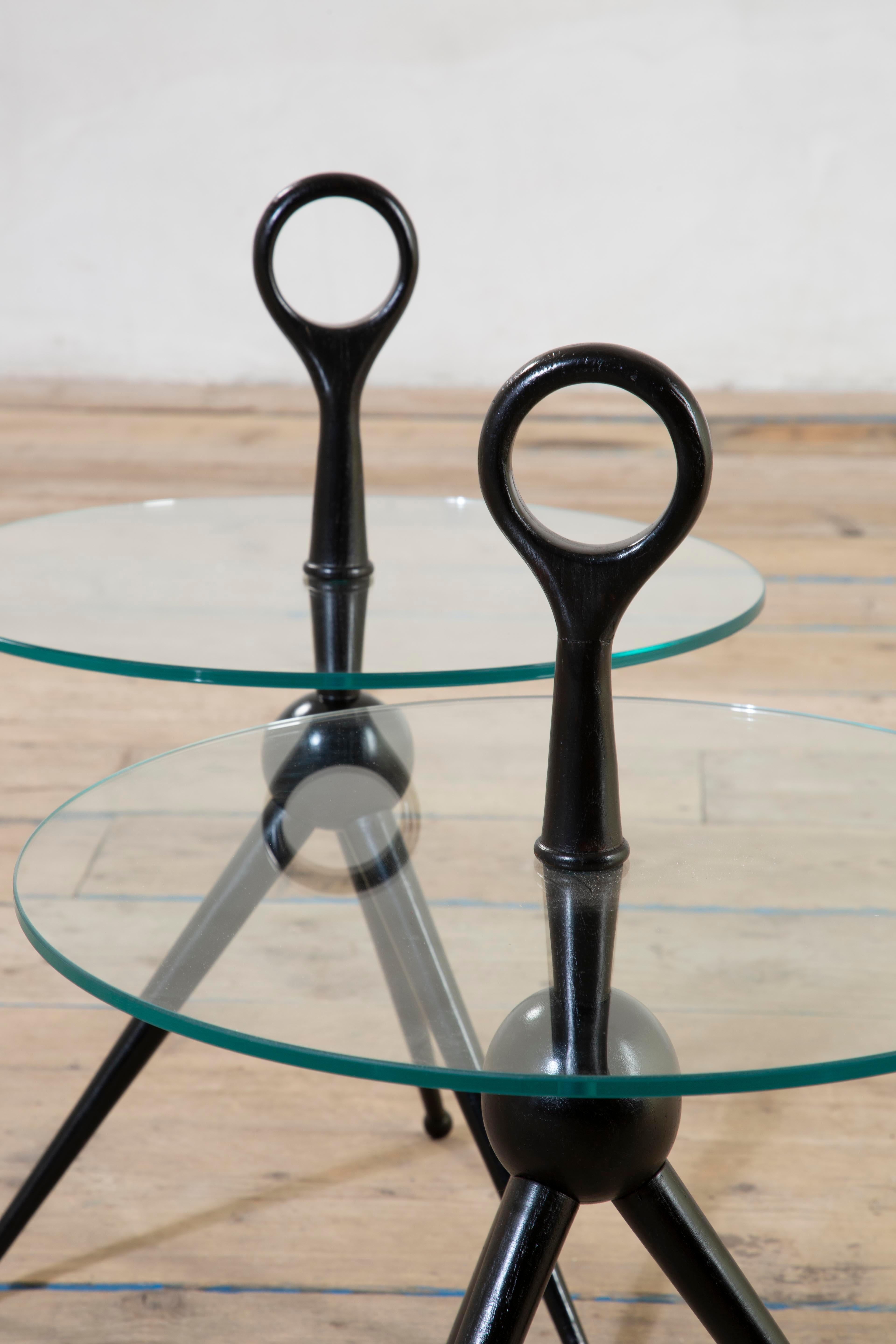 20e siècle, Caesar Lacquer Paire de tables d'appoint en vente 4