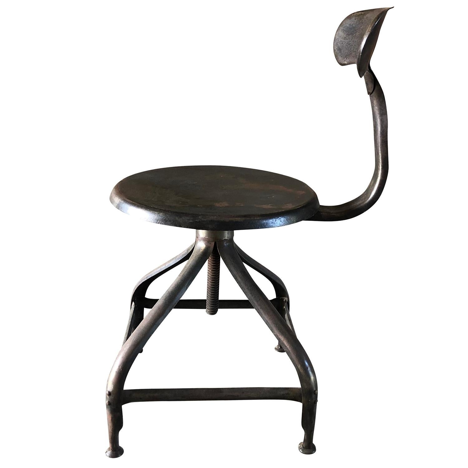 Français Chaise d'Atelier Nicolle du XXe siècle, chaise d'atelier de Paul-Henry Nicolle en vente