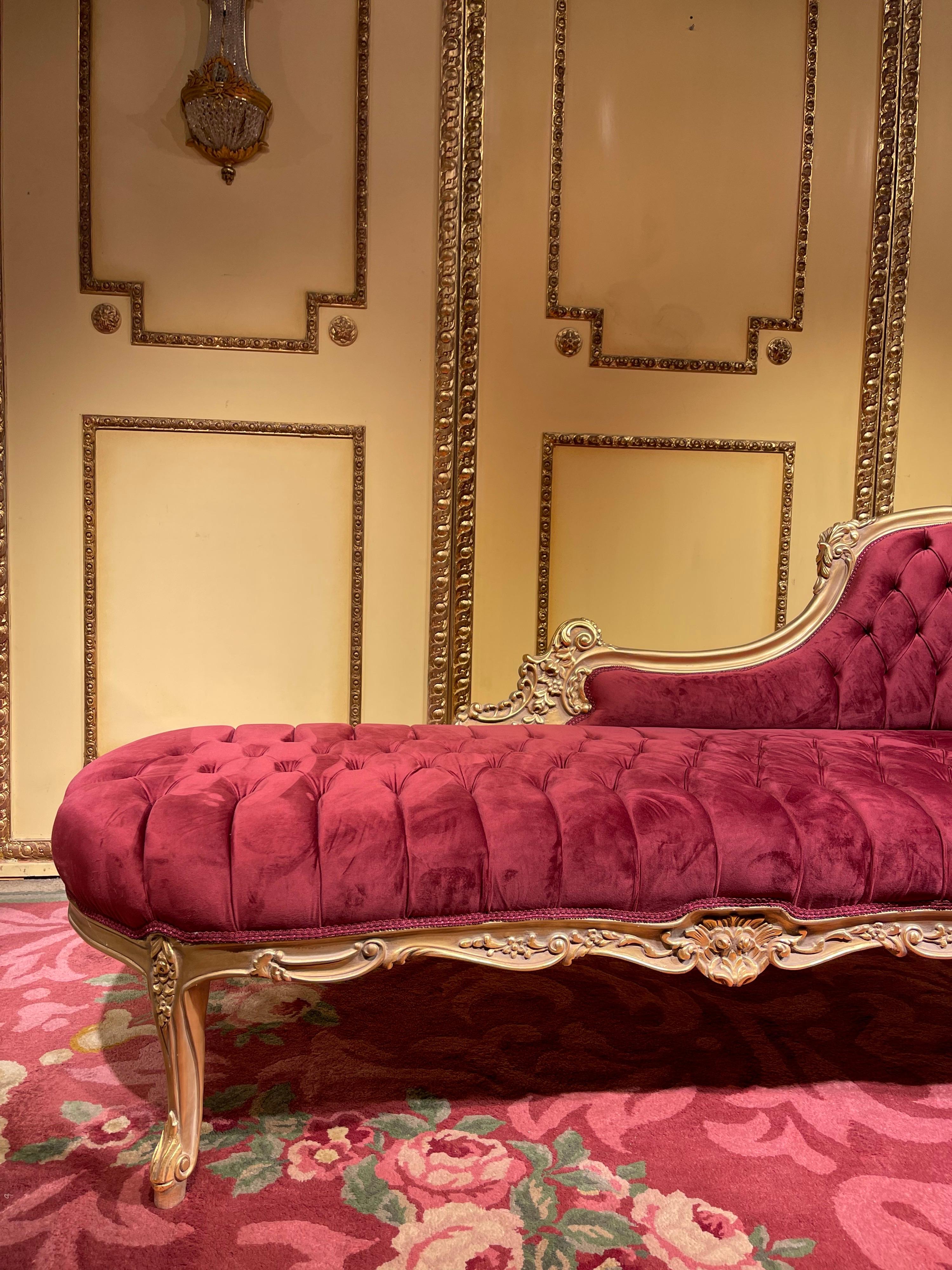 20th Century Chaise Longue/Recamiere, Louis XV, Beechwood For Sale 3
