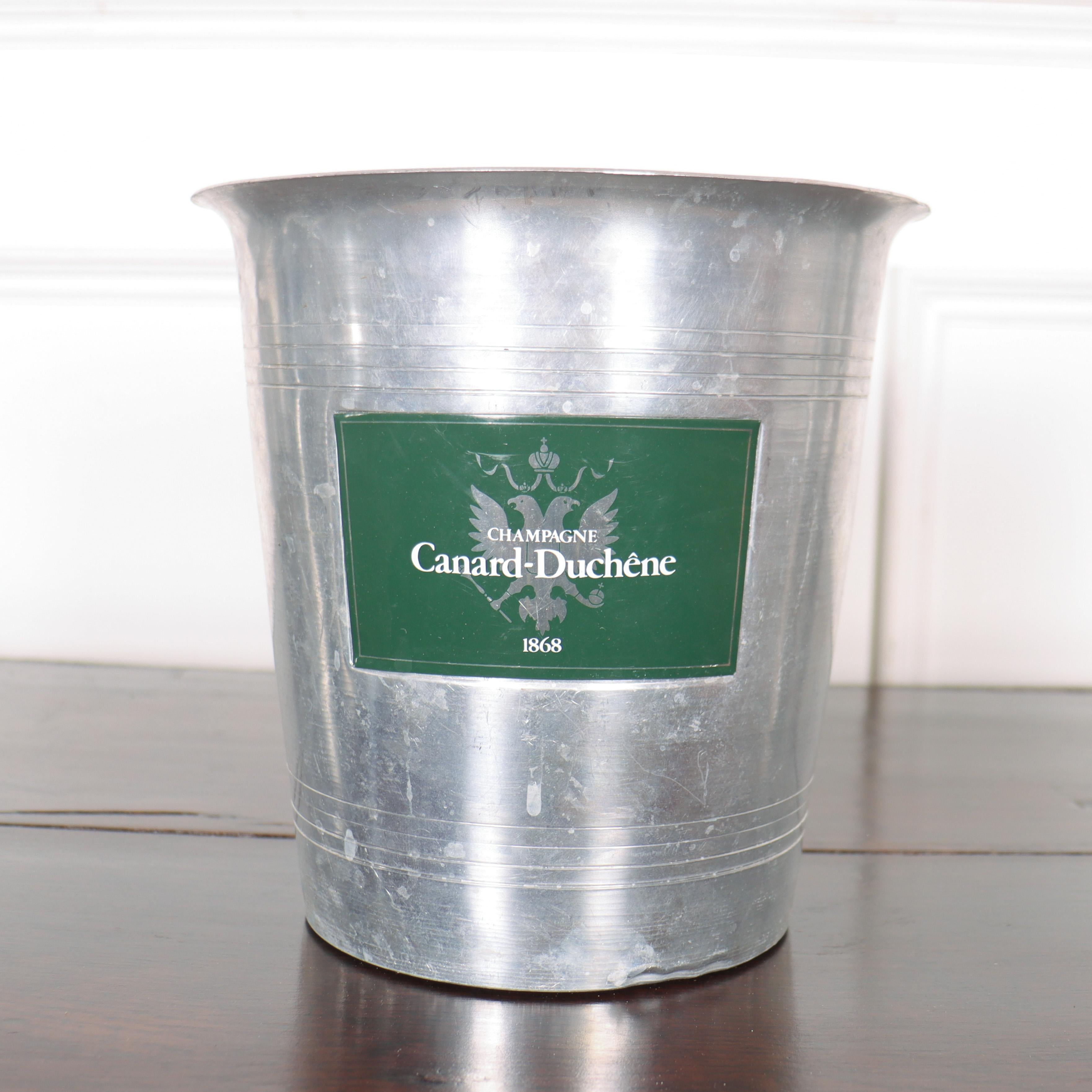 20th century French champagne / wine bucket decorated with branded embossed plaque.

Internal reference: C


Code: 8738

Dimensions:
H: 8