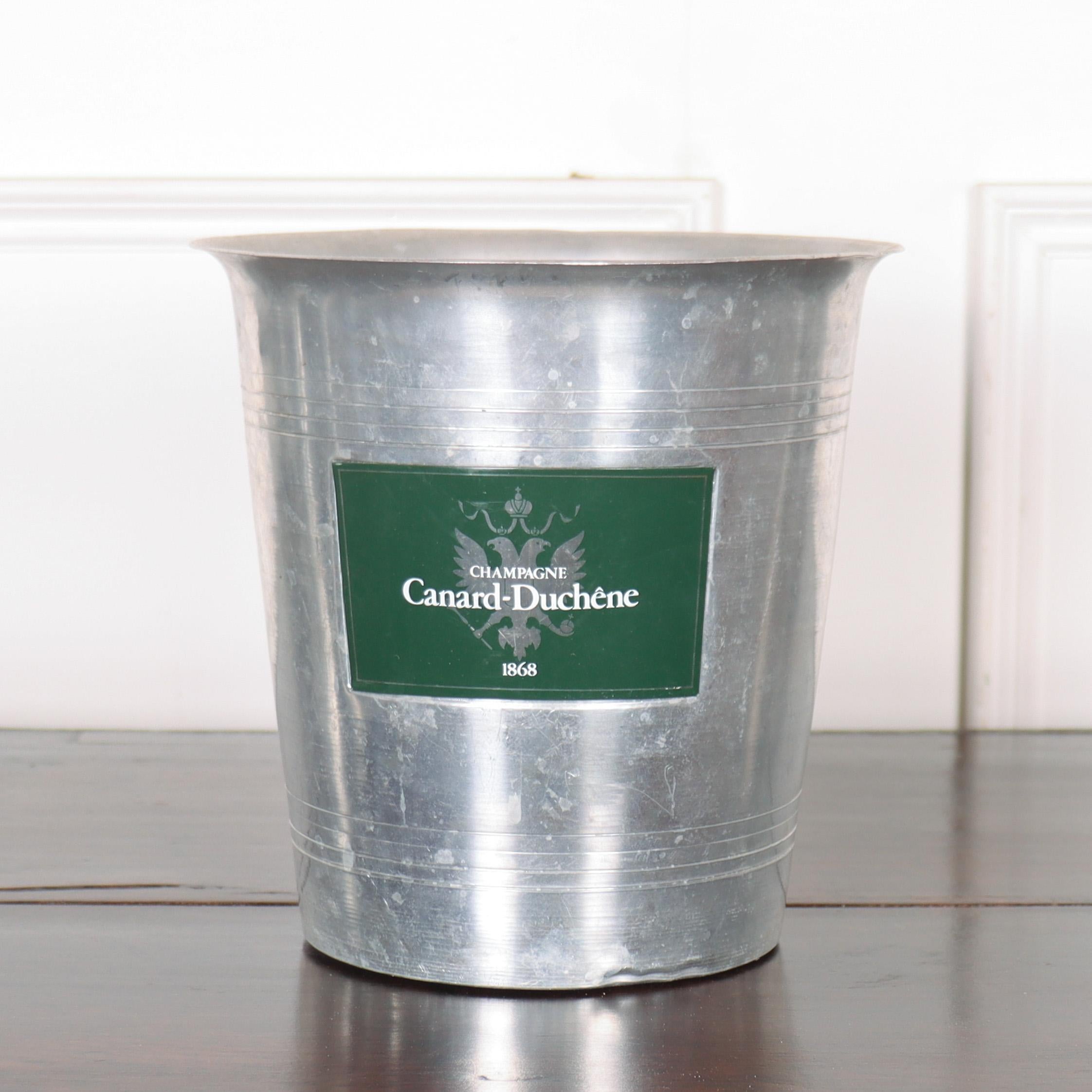 20th Century Champagne Bucket In Good Condition For Sale In Leamington Spa, Warwickshire