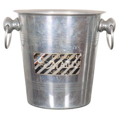 Cubo de champán del siglo XX