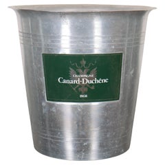 Cubo de champán del siglo XX