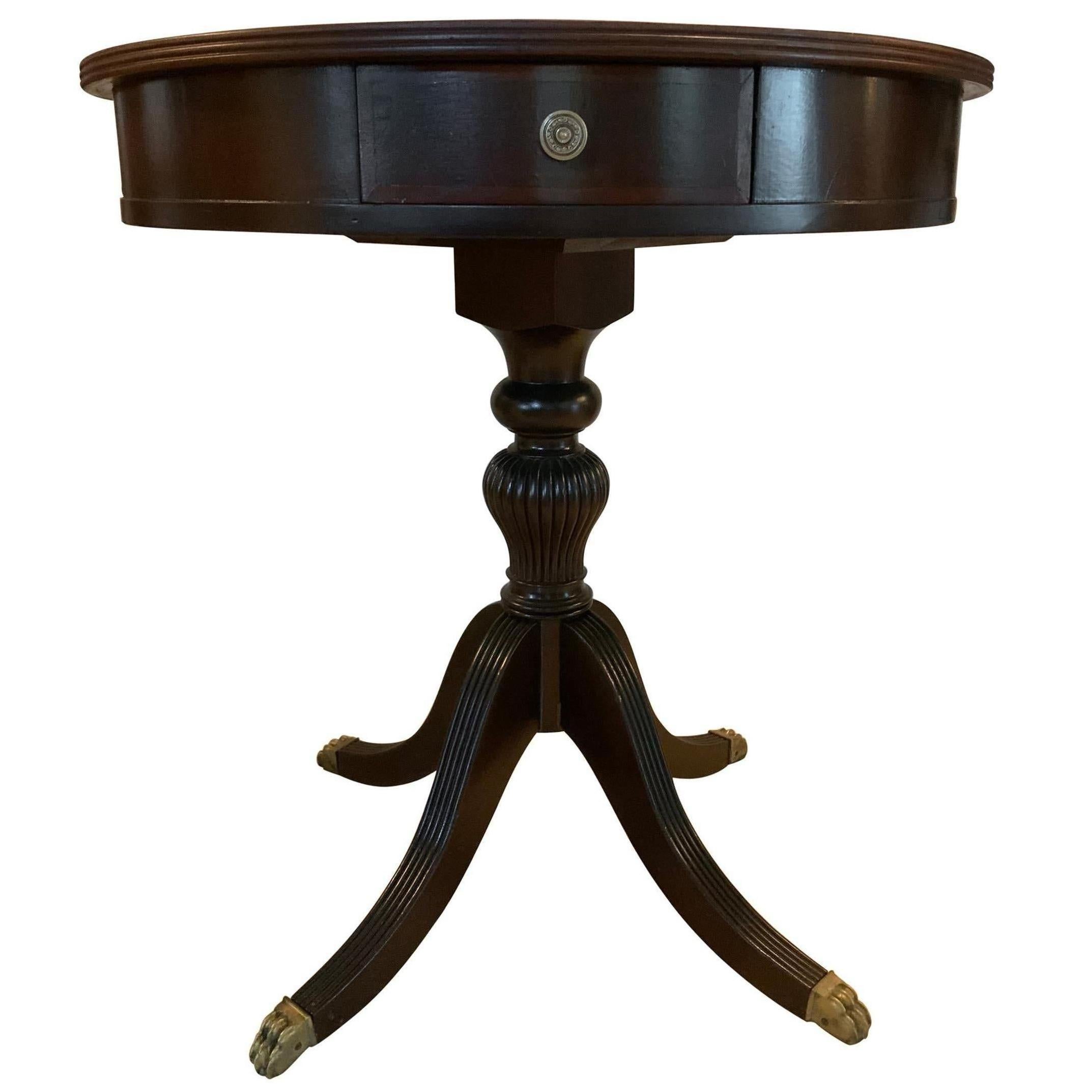 Table à tambour en bois de faux bois de teck Charak Furniture Co Bofton Mafs, XXe siècle