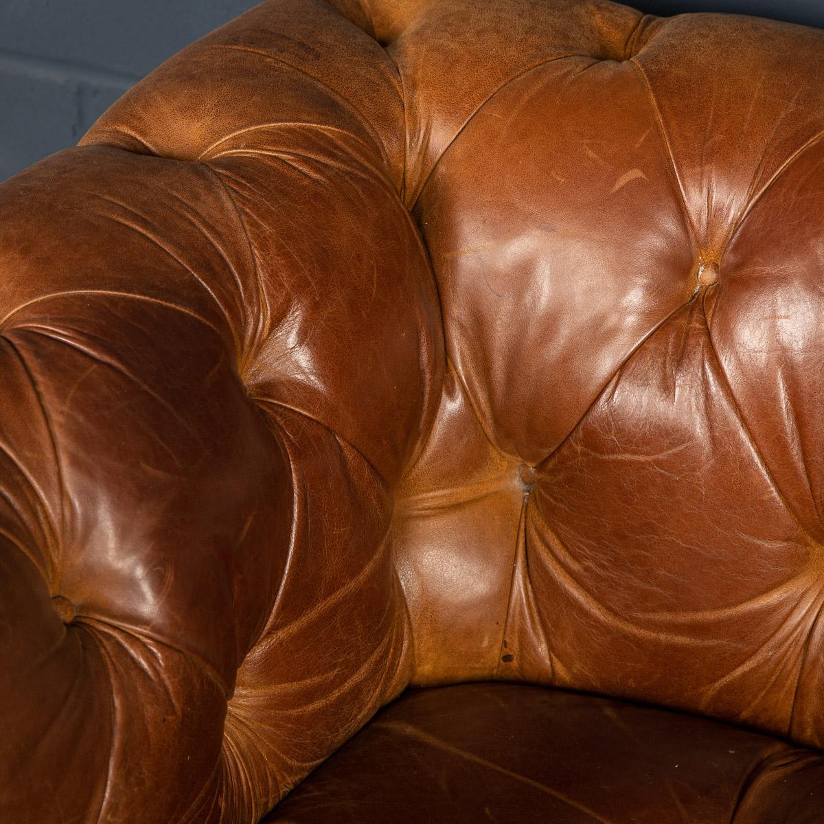 20th Century Chesterfield Leather Sofa by Laura Ashley, England, c.1970 6