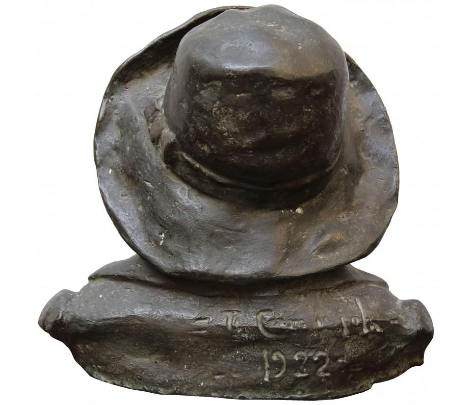 Polished 20th Century Child with Hat Sculpture Bronze by Tommaso Campajola For Sale