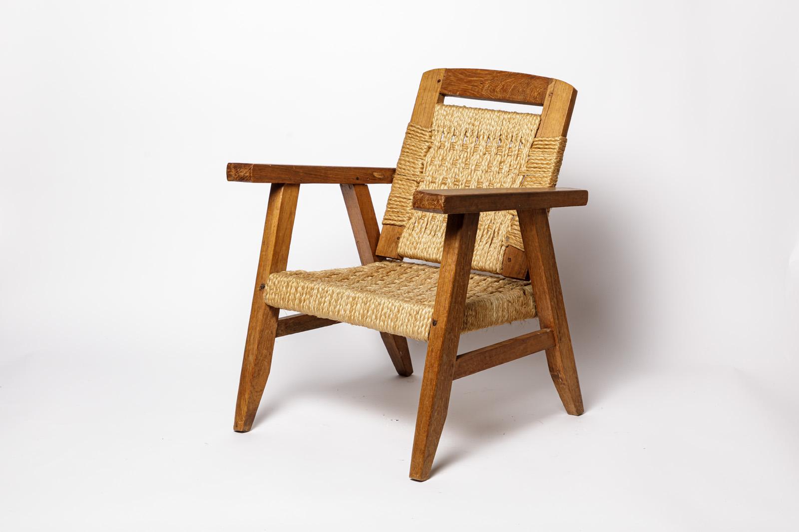 attributed to Audoux Minnet 1/2

20th century design lounge chair for children

Wood and cord design

circa 1970

Original good condition

Height 48 cm
Large 37 cm
Depth 40 cm

Seat height 23 cm