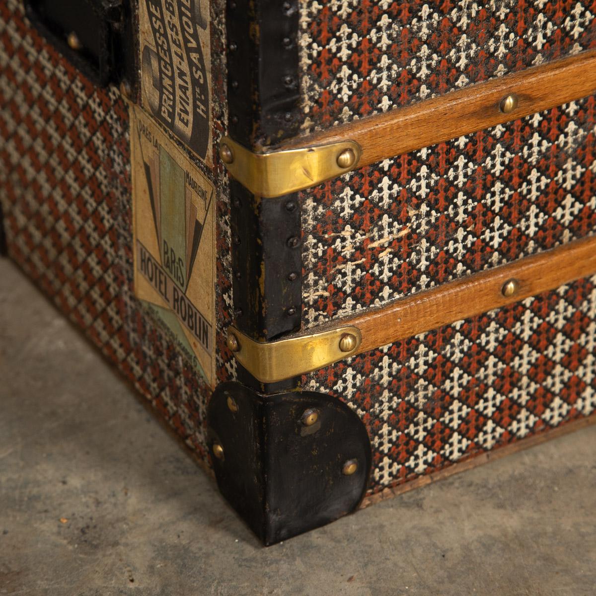 20th Century Childs Traveling Trunk, c.1920 12