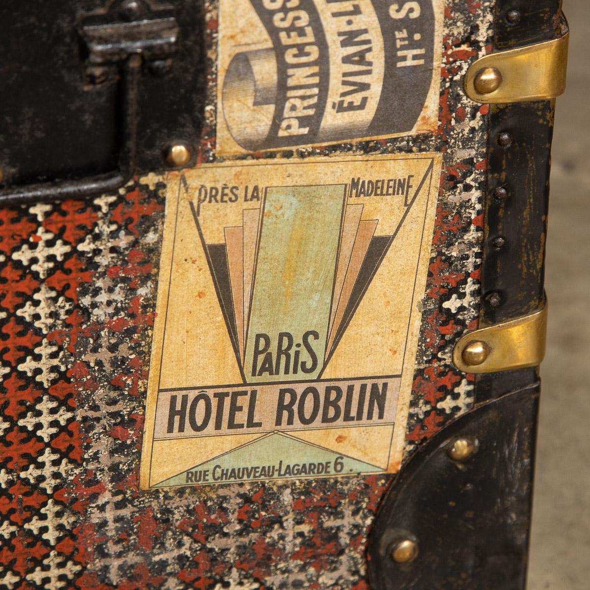 20th Century Childs Traveling Trunk, c.1920 15