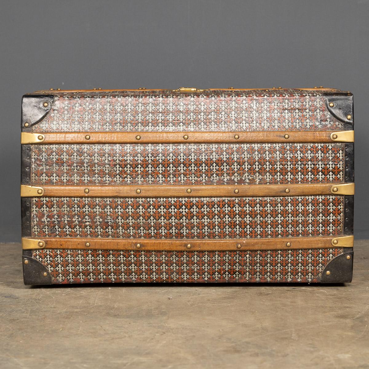 20th Century Childs Traveling Trunk, c.1920 1