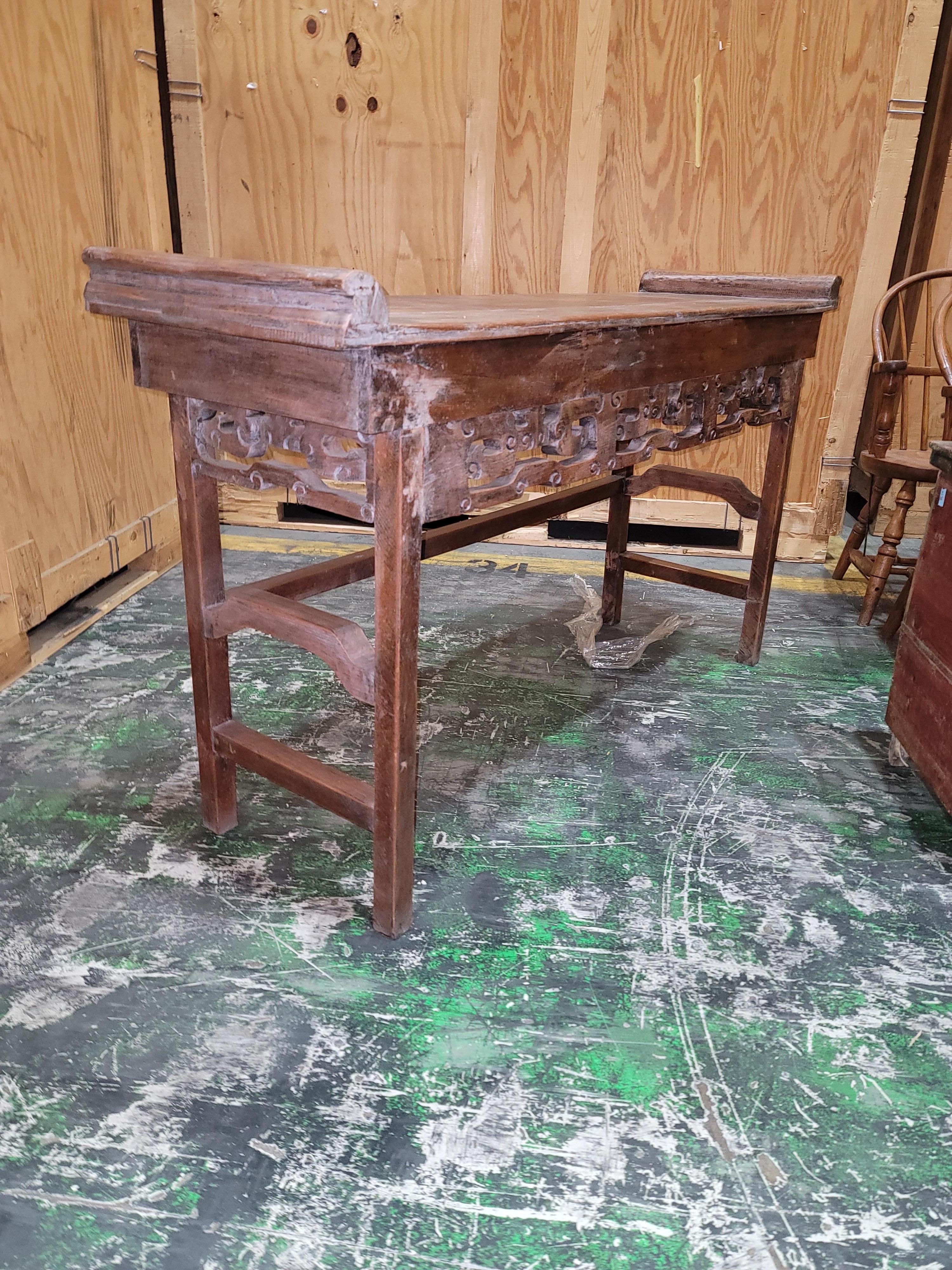 20th Century Chinese Altar Table In Good Condition In Southampton, NY