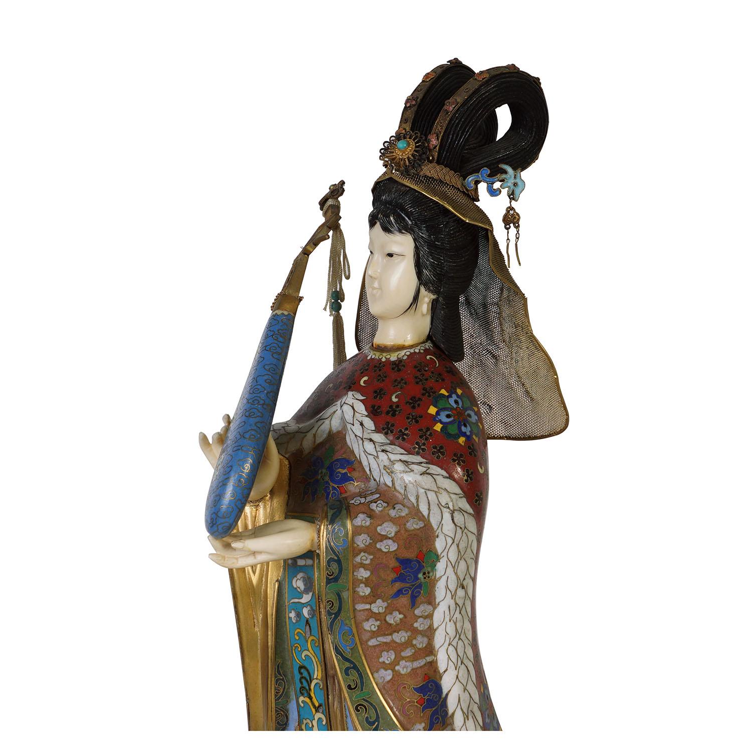 20th Century Chinese Antique Cloisonne Figurine with Musical Instrument In Good Condition For Sale In Pomona, CA