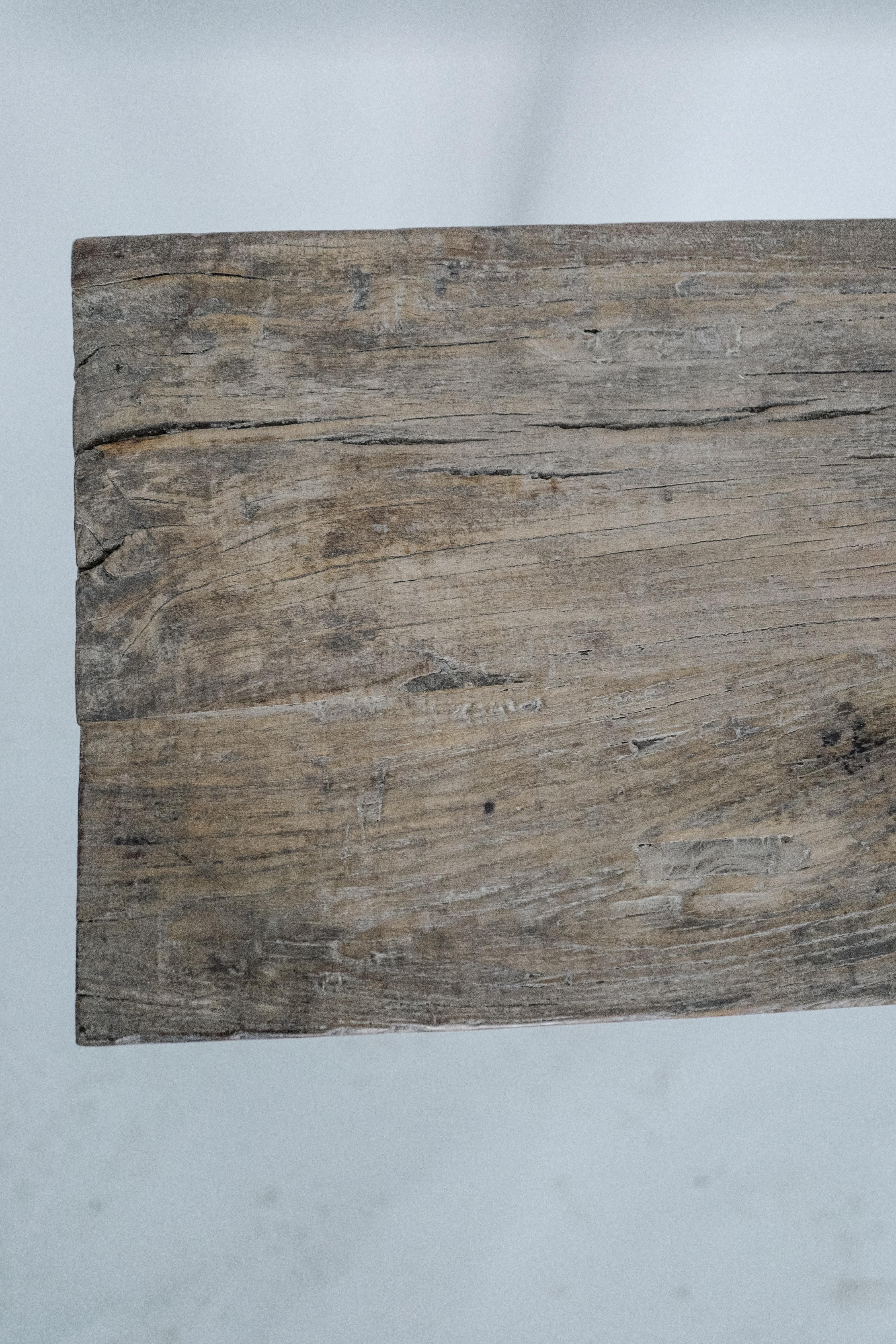 Chinois Banc en orme chinois du 20TH CENTURY DESIGN - Bois massif rustique avec design minimaliste en vente