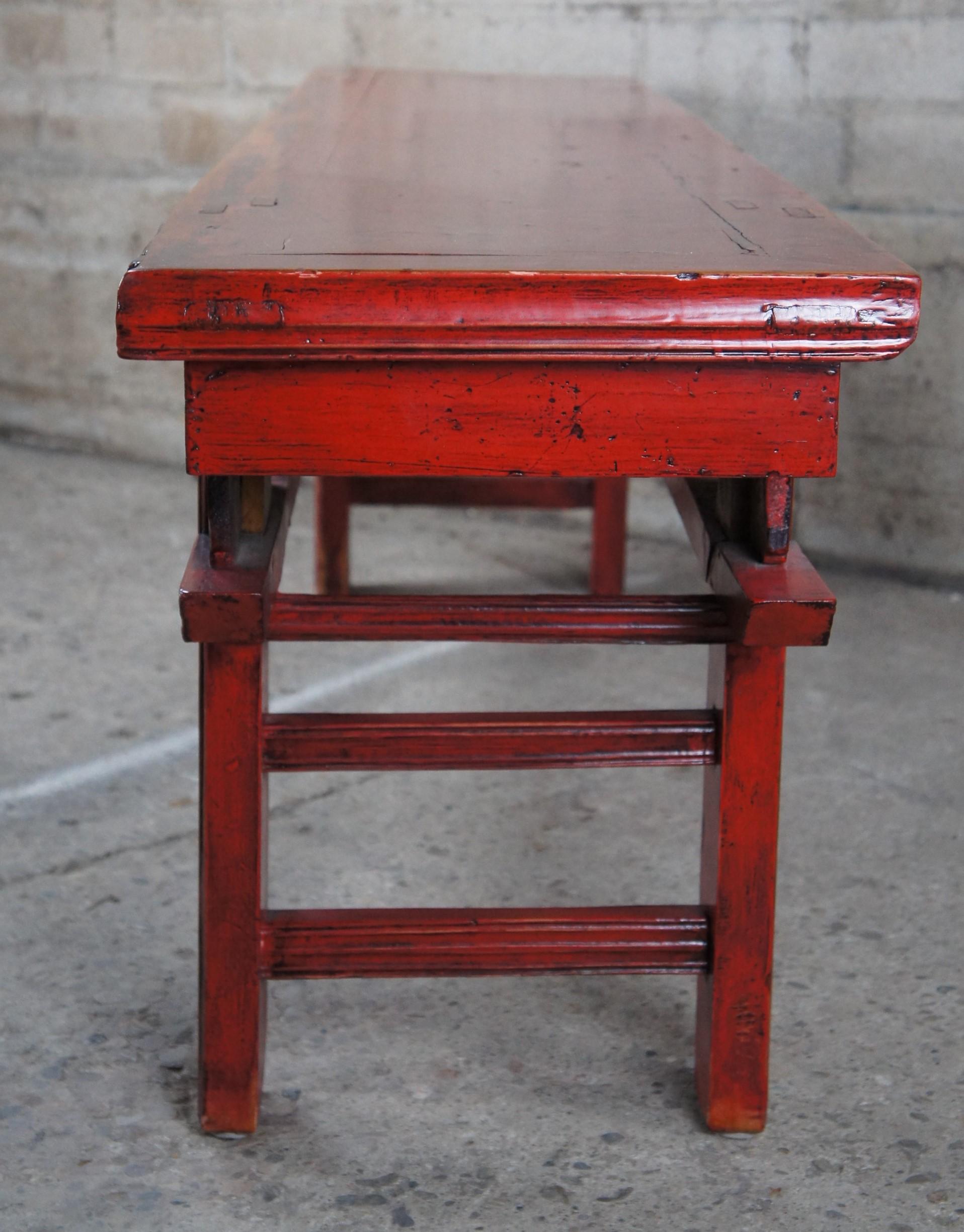 20th Century Chinese Elm Red Lacquer Chinoiserie Altar Hallway Bench Seat Pew For Sale 3