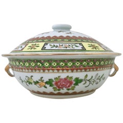 20th Century Chinese Export Hand-Painted Porcelain Enamel & Gold Lidded Tureen