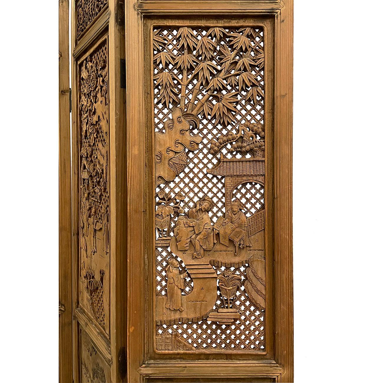 20th Century Chinese Handcrafted 4 Panels Camphor Wood Screen/Room Divider 8