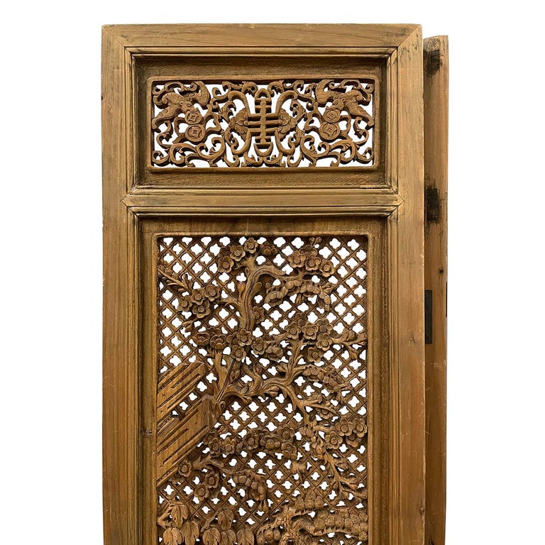 Chinese Export 20th Century Chinese Handcrafted 4 Panels Camphor Wood Screen/Room Divider For Sale