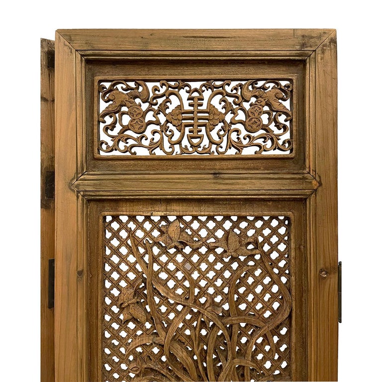 20th Century Chinese Handcrafted 4 Panels Camphor Wood Screen/Room Divider For Sale 1