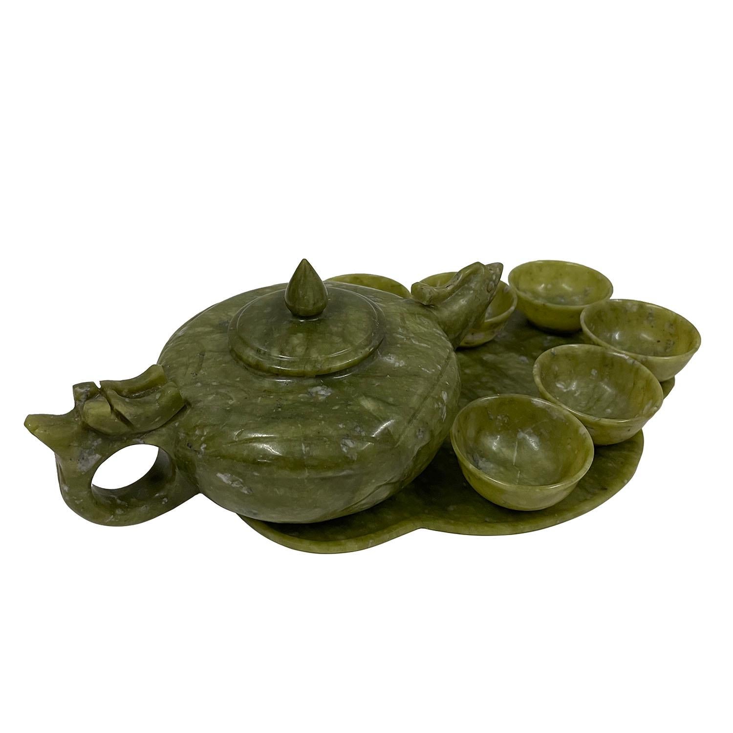 Juego de té de jade chino del siglo XX - 9 piezas Chino en venta