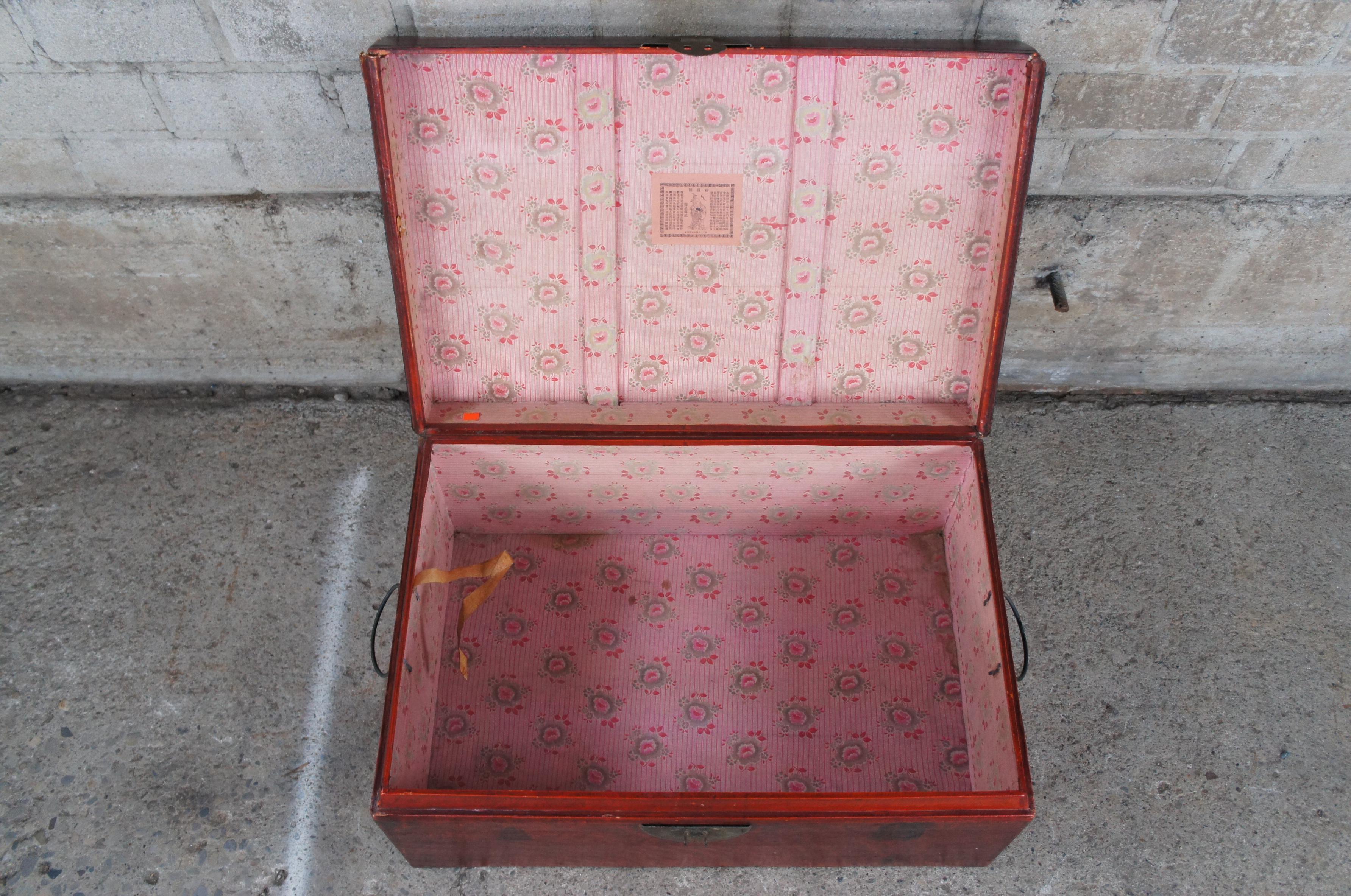 20th Century Chinese Lacquered Red Leather Ming Style Trunk Blanket Chest For Sale 5