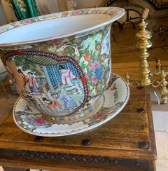 20th Century Chinese Porcelain Planter