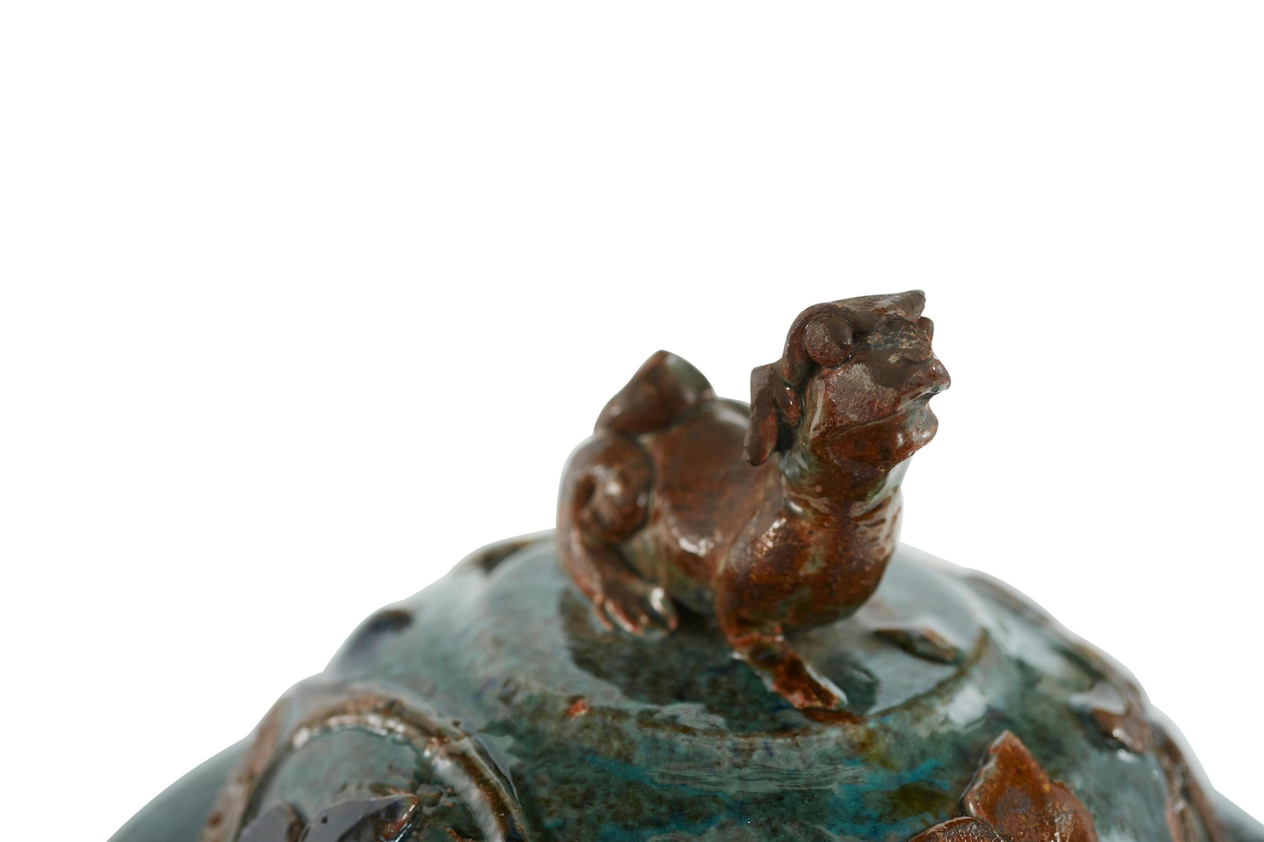 20th Century Chinese Sancai Glazed Covered Jar  For Sale 4