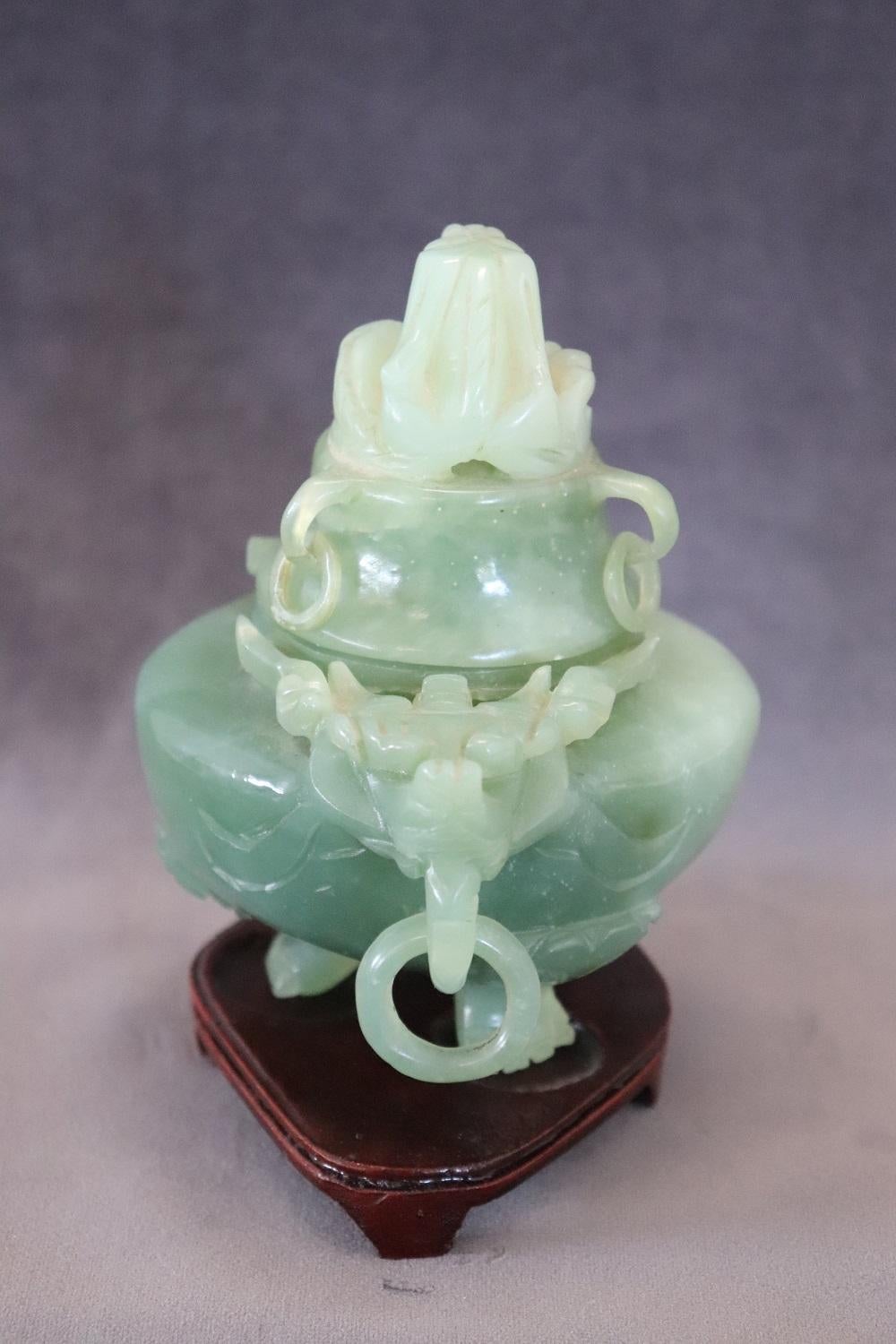 20th Century Chinese Sculpture, Censer in Carved Jade For Sale 6