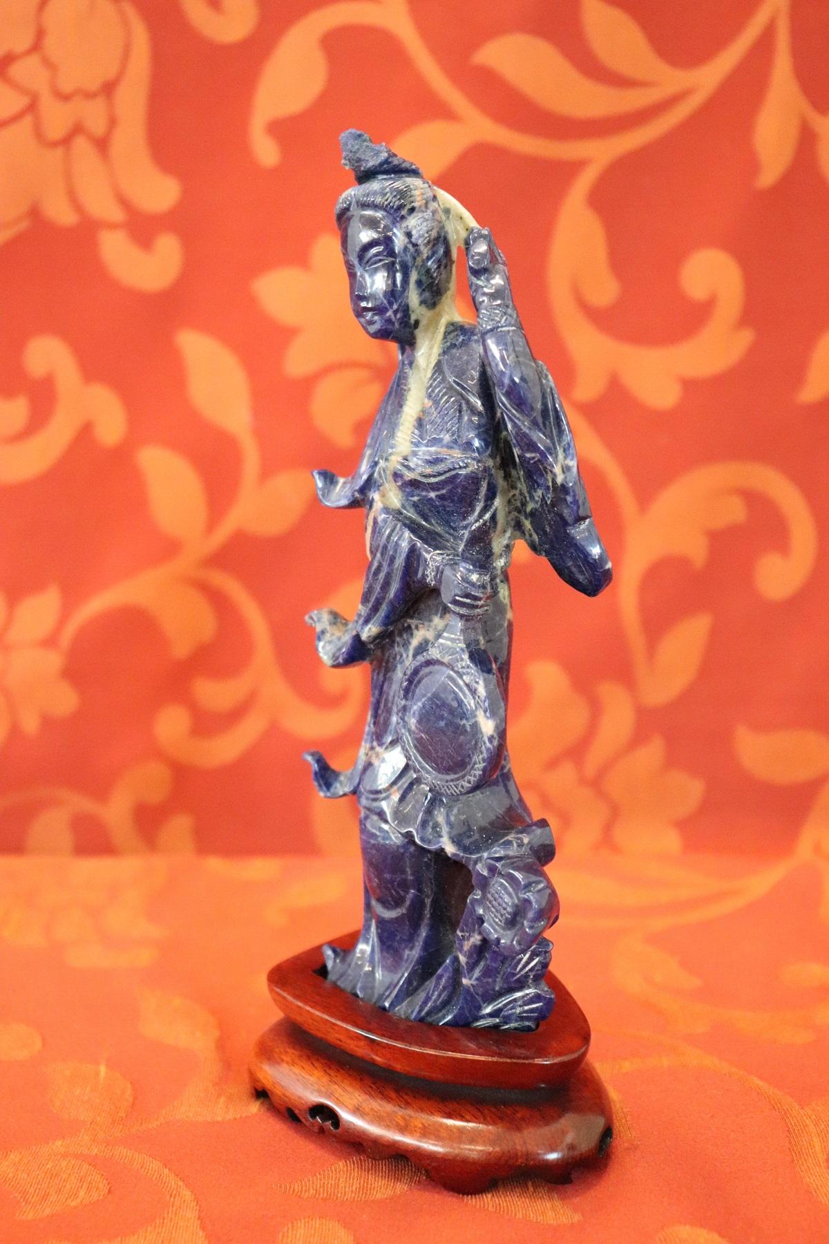 Late 20th Century 20th Century Chinese Sculpture in Lapis Lazuli Geisha Figure