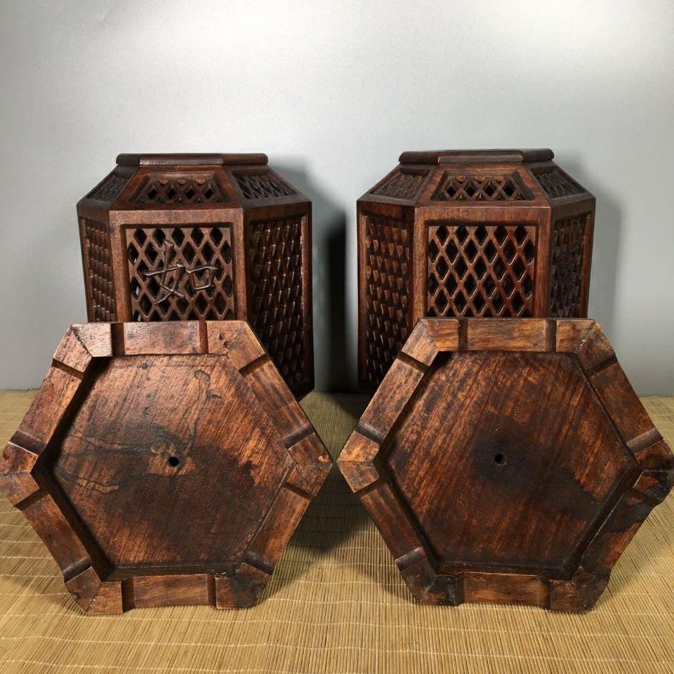 20th Century Chinese Wood Carving Auspicious Palace Lanterns (Pair) – A Symbol of Elegance and Tradition

Illuminate your space with the timeless beauty of this 20th Century Pair of Chinese Wood Carved Palace Lanterns, exquisitely crafted with