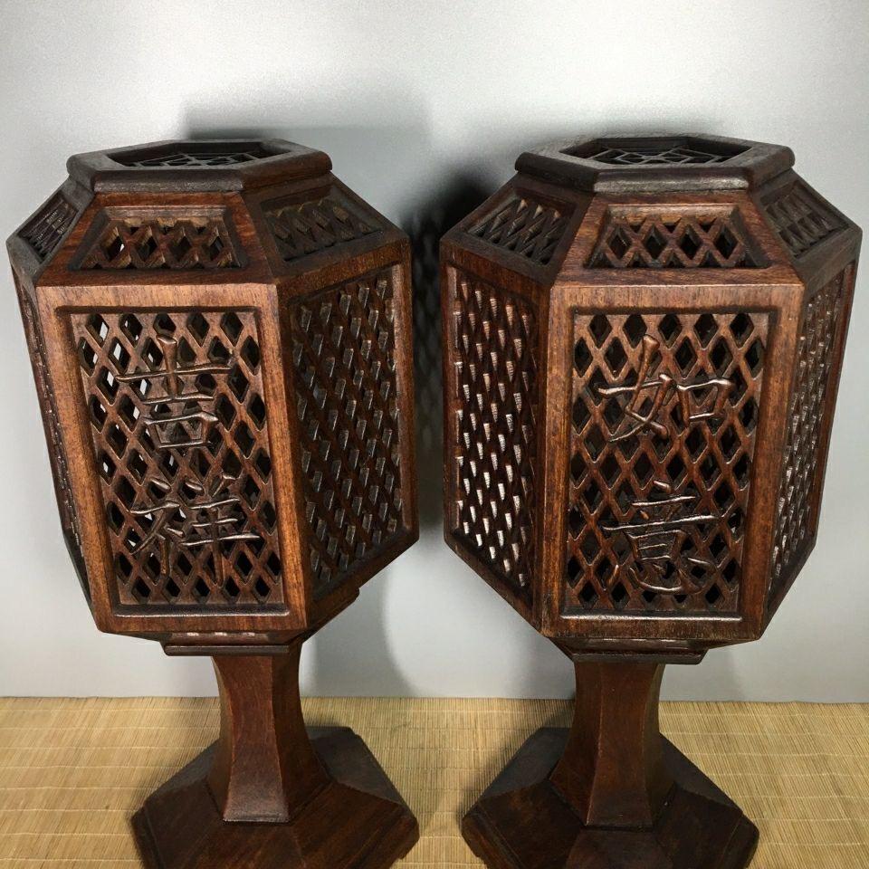 42.5cm Vintage Chinese Wood Carving Auspicious Palace Lanterns Pair For Sale 3