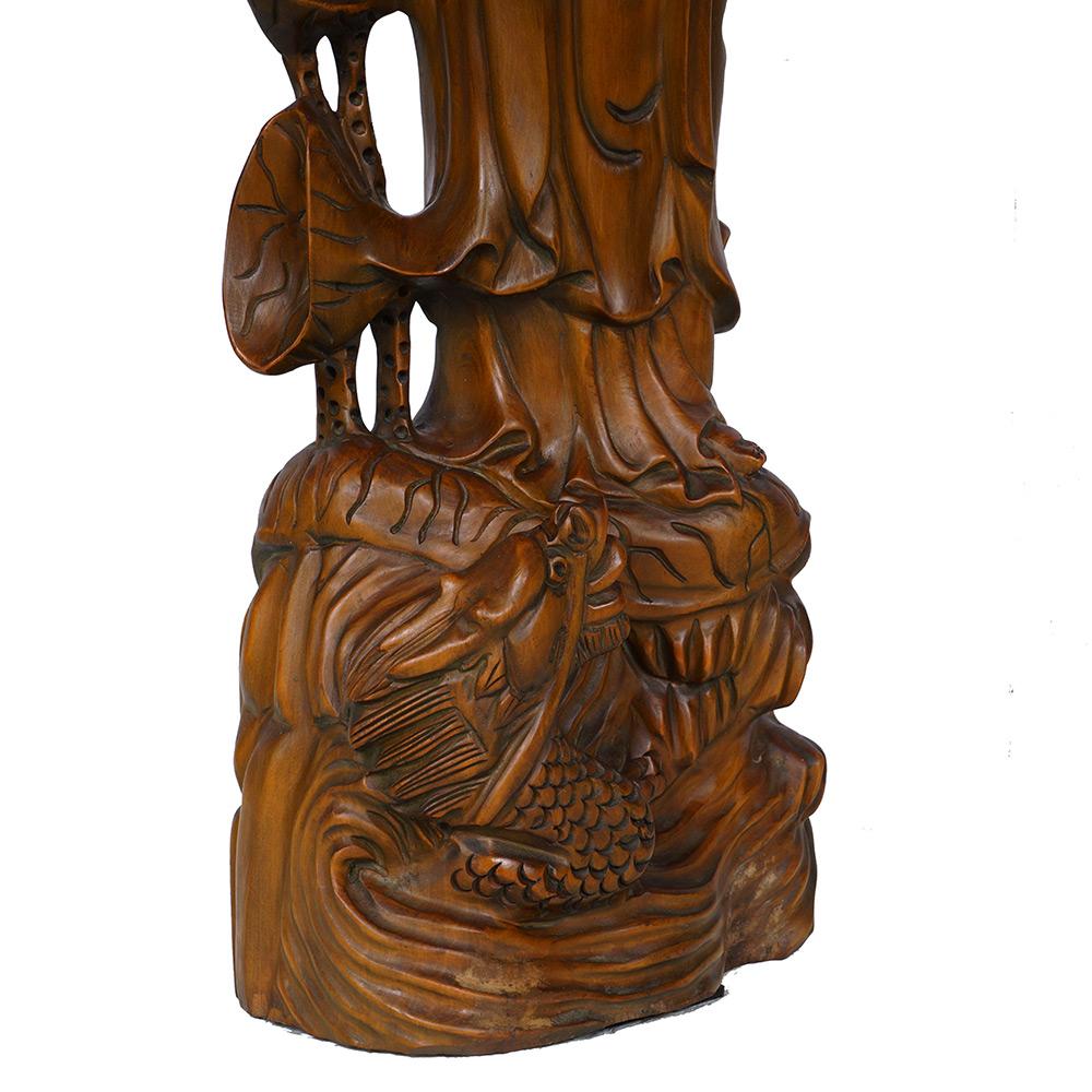 Statue chinoise du 20ème siècle en bois sculpté Guan Yin Bon état - En vente à Pomona, CA