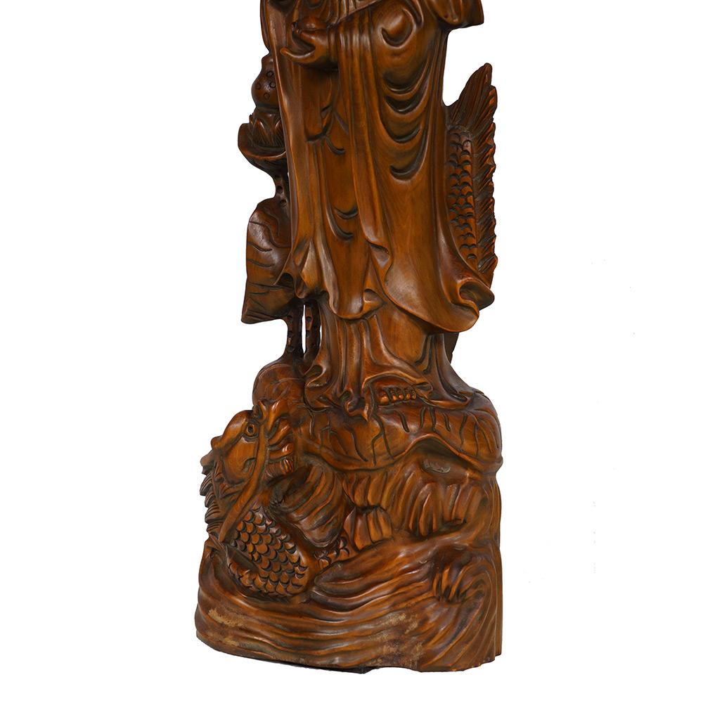 20th Century Chinese Wooden Carved Guan Yin Statuary For Sale 4