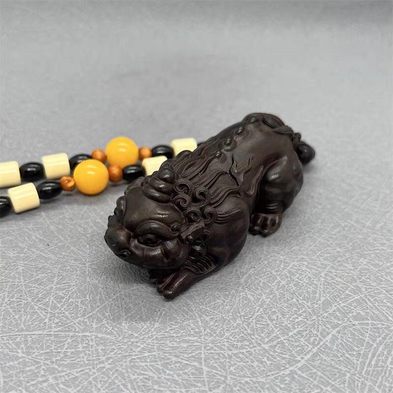 20th Century Chinese Wooden Carved Mighty Overlord Beast Pixiu Sculpture For Sale 2