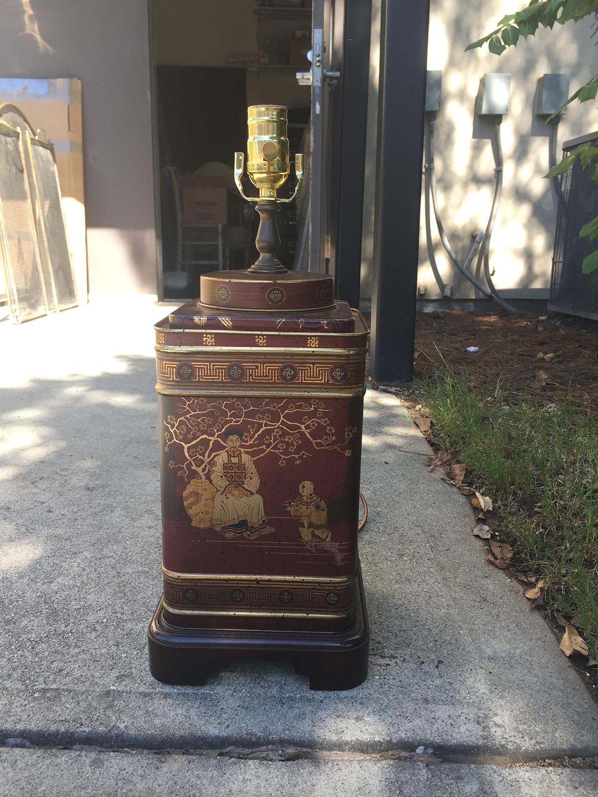 20th century Chinoiserie tole tea tin lamp
New wiring.