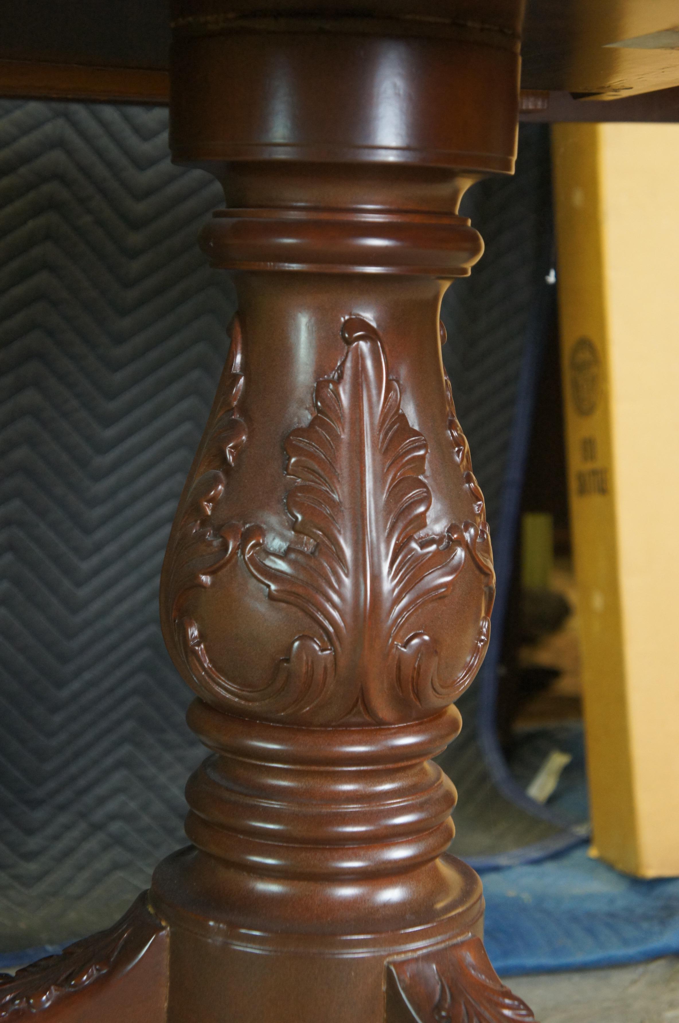 20th Century Chippendale Carved Mahogany Extendable Dining Table Ball & Claw 124 7