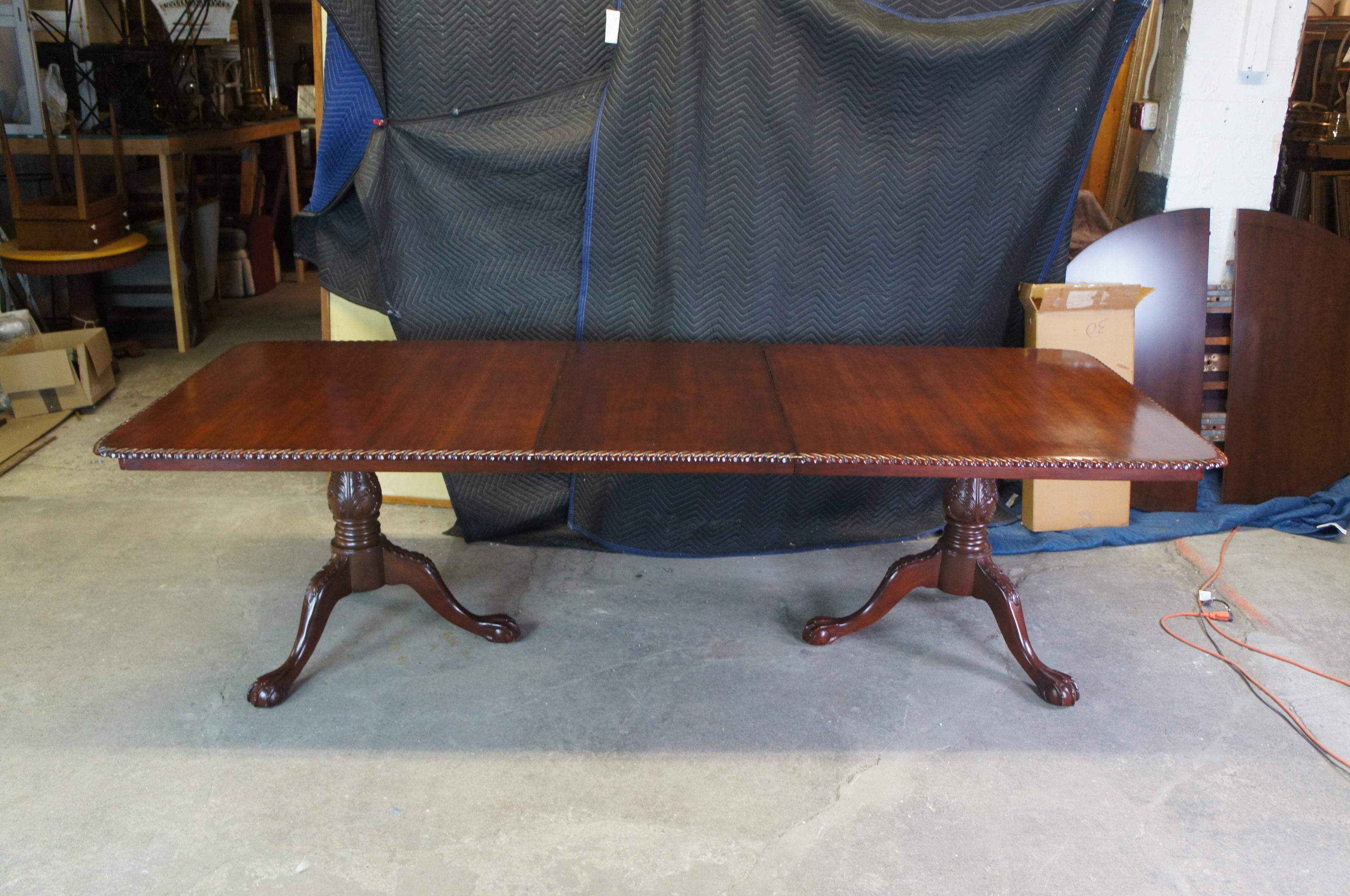 20th Century Chippendale Carved Mahogany Extendable Dining Table Ball & Claw 124 4