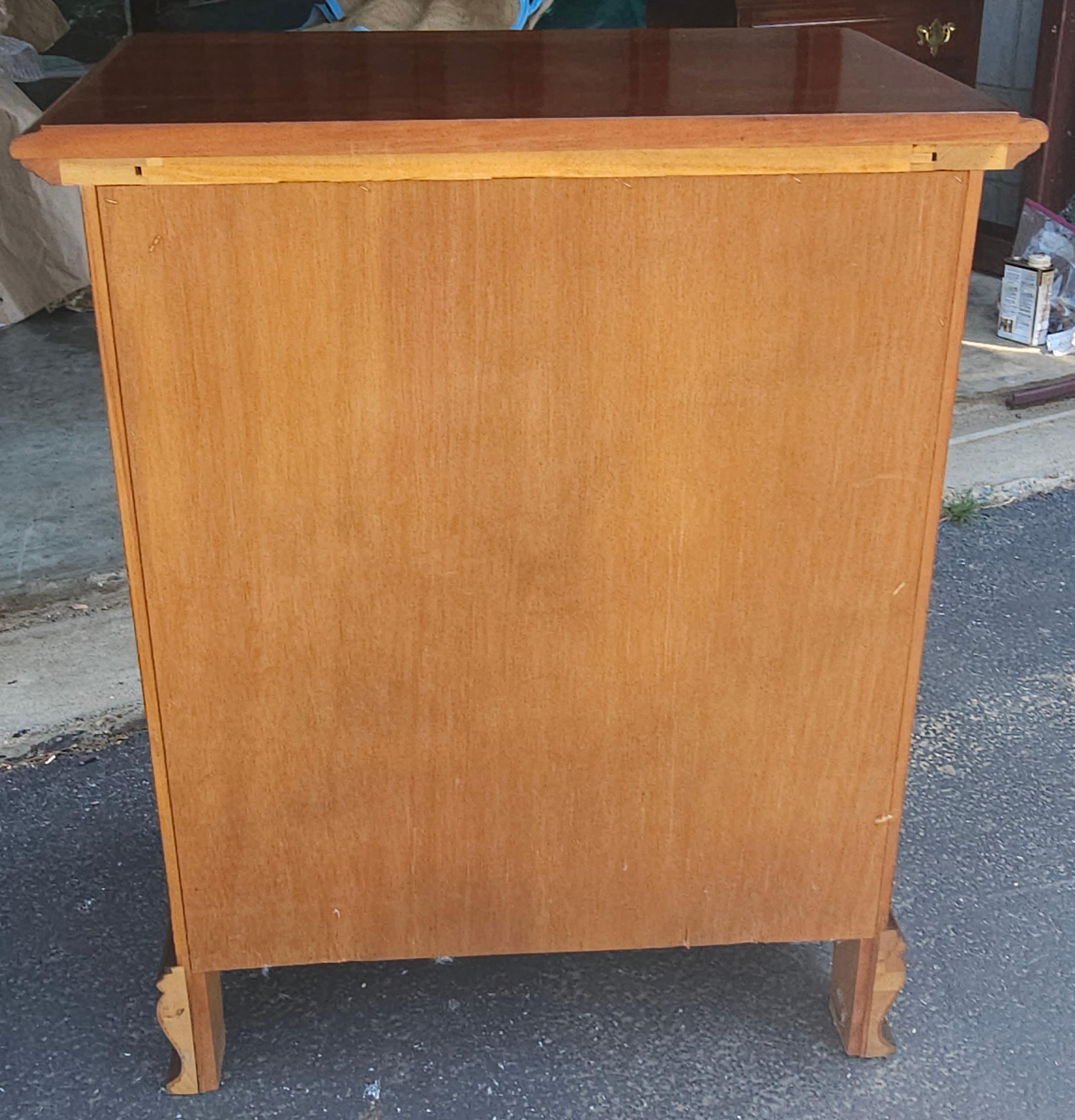20th Century Chippendale Mahogany Four-Drawer Small Chest of Drawers  For Sale 3